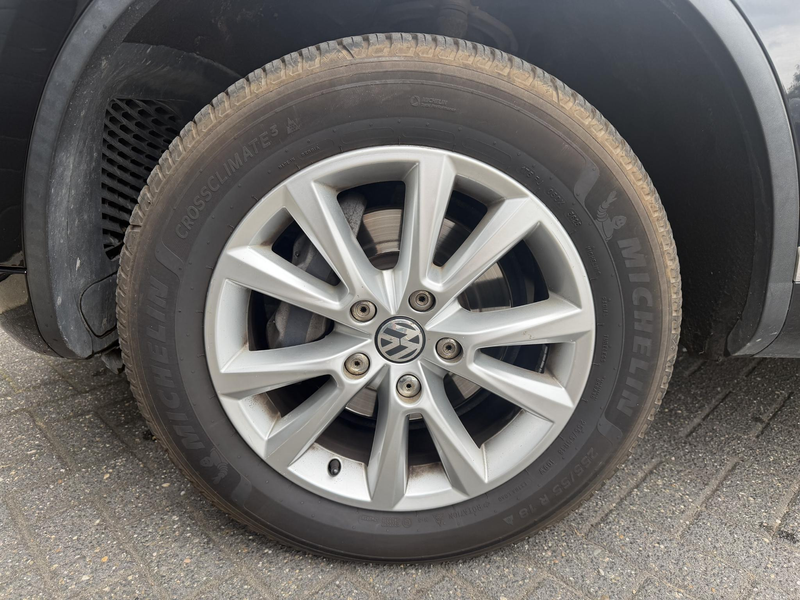 Volkswagen Touareg 3.0 TDI R-line | Luchtvering | Trekhaak | Xenon | — photo 9