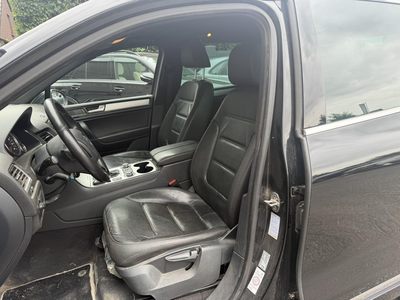 Volkswagen Touareg 3.0 TDI R-line | Luchtvering | Trekhaak | Xenon | — photo 11