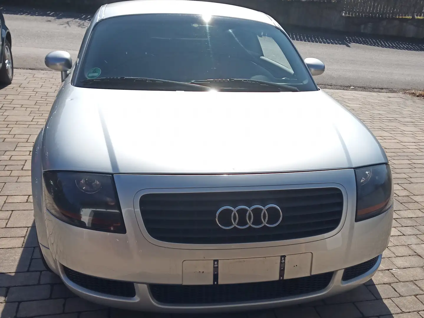 Audi TT TT Coupe 1.8 T Silber - 2