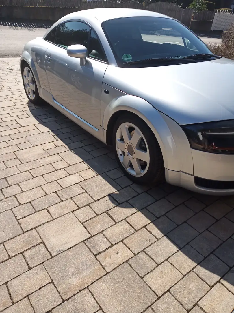 Audi TT TT Coupe 1.8 T Silber - 1