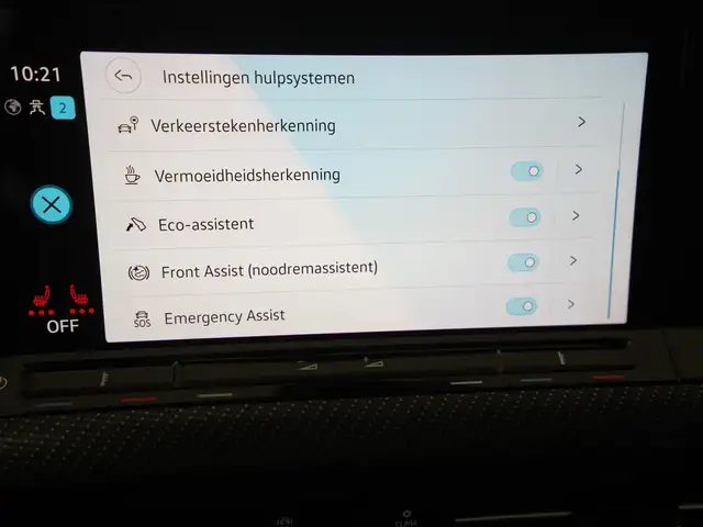 Volkswagen Golf view 20