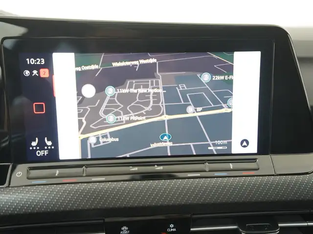 Volkswagen Golf view 13