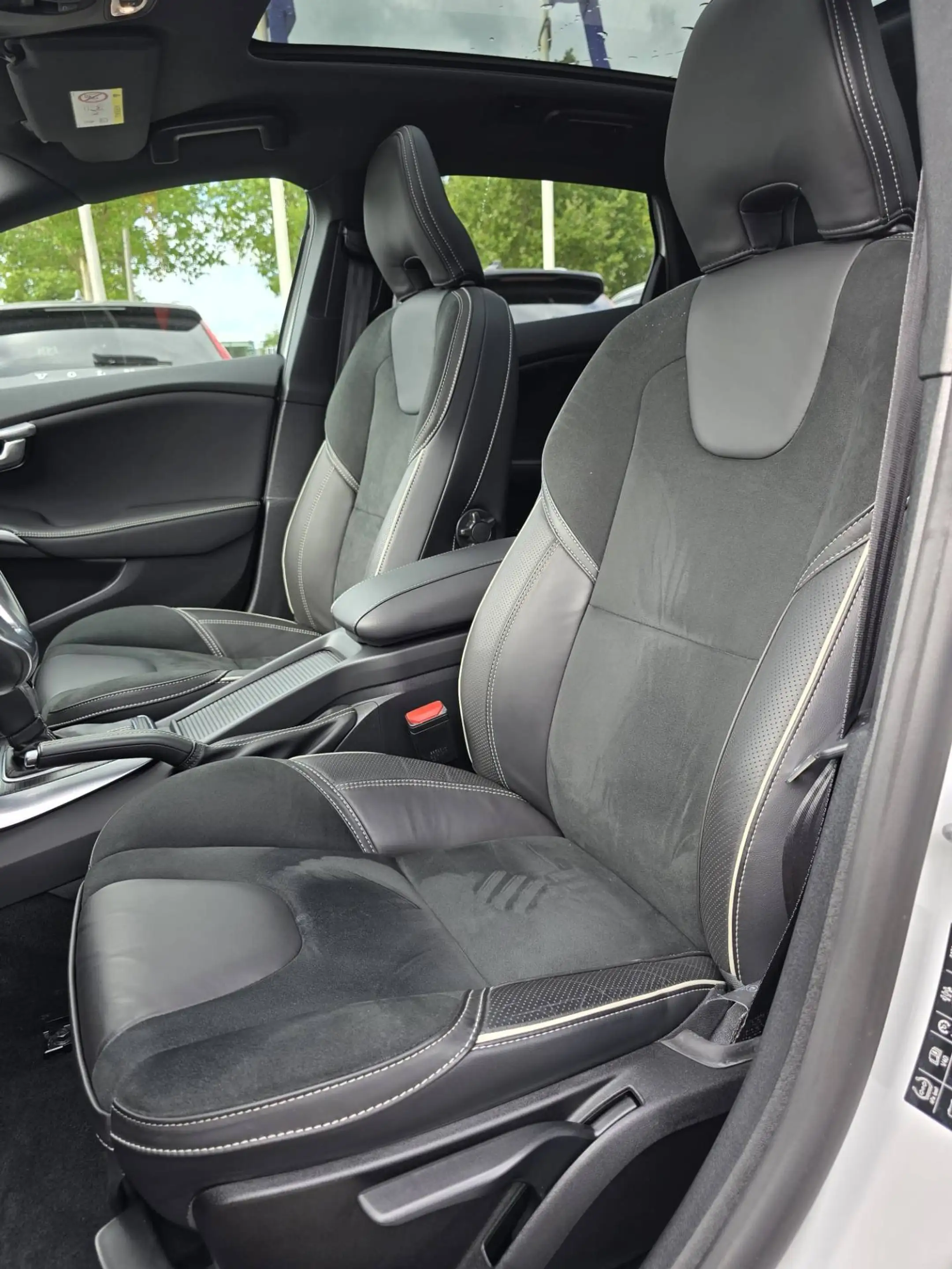 Volvo V40 T3 aut. Polar+ Sport | Adaptieve Cruise | 1e eigen — photo 13