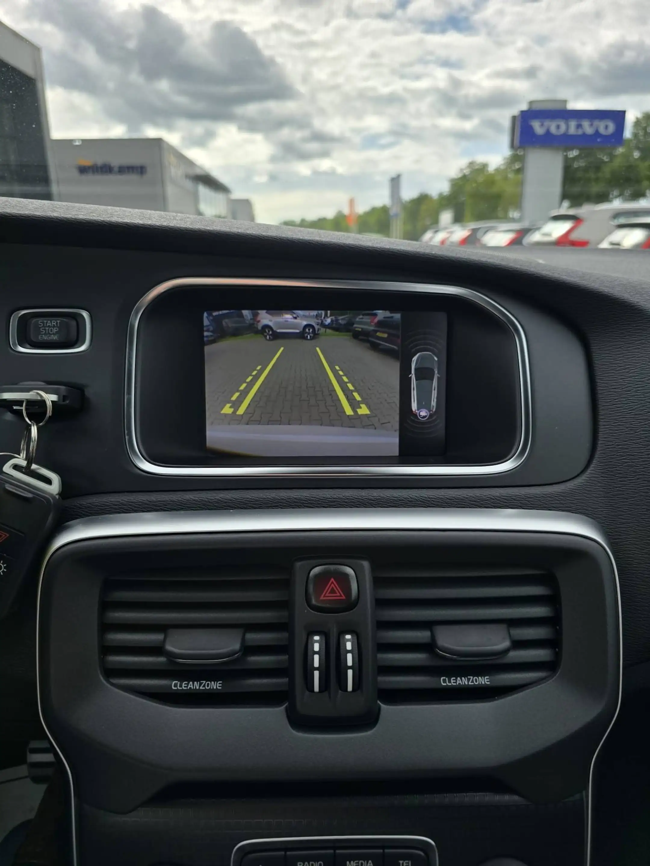 Volvo V40 T3 aut. Polar+ Sport | Adaptieve Cruise | 1e eigen — photo 9