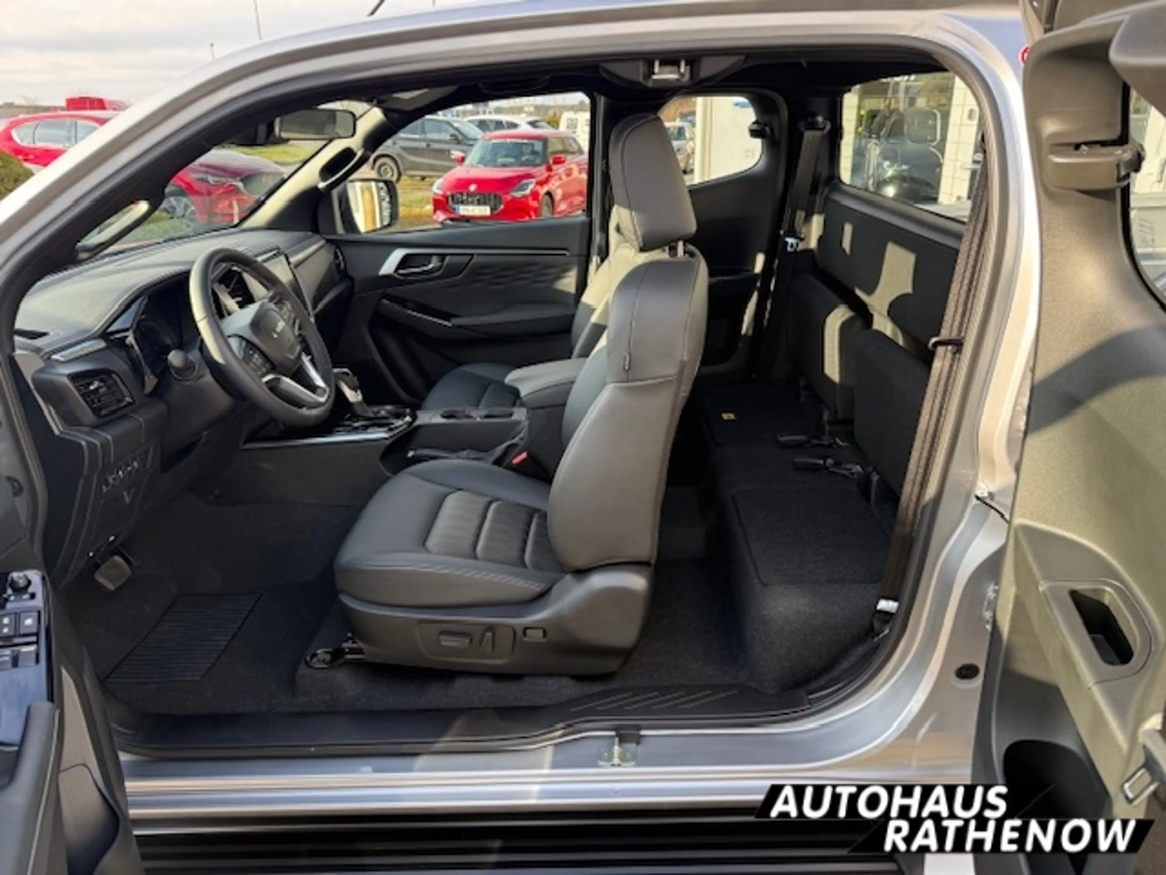 Isuzu D-Max Space Cab 4X4 Allrad LSE Autom.MY2025 Leder digita — photo 7