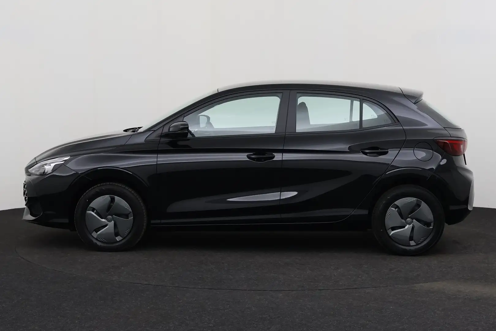 MG MG3 1.5i HYBRID + A/T + GPS + CAMERA + PDC + CRUISE Schwarz - 2