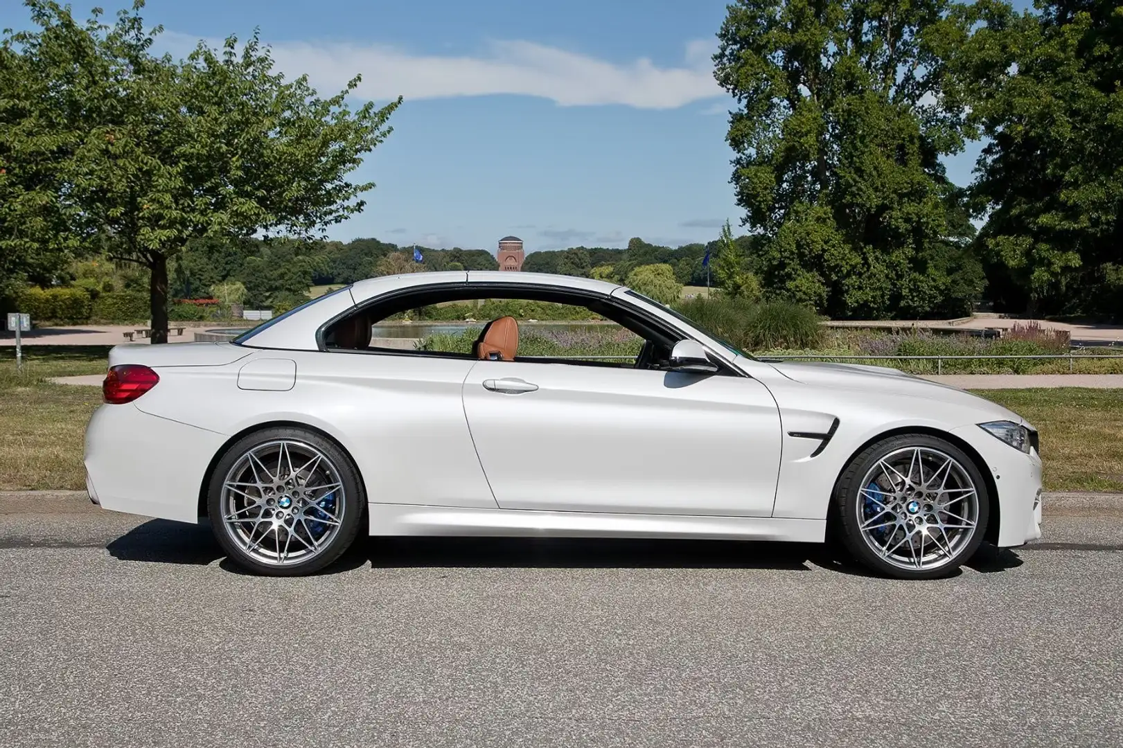 BMW M4 Coupe DKG Competition - 1