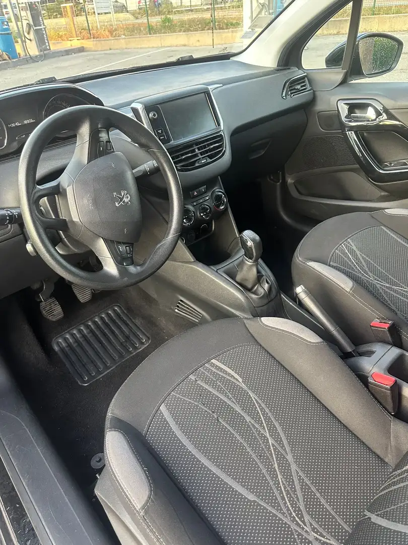 Peugeot 208 1.2 VTi 82ch BVM5 Active - 1