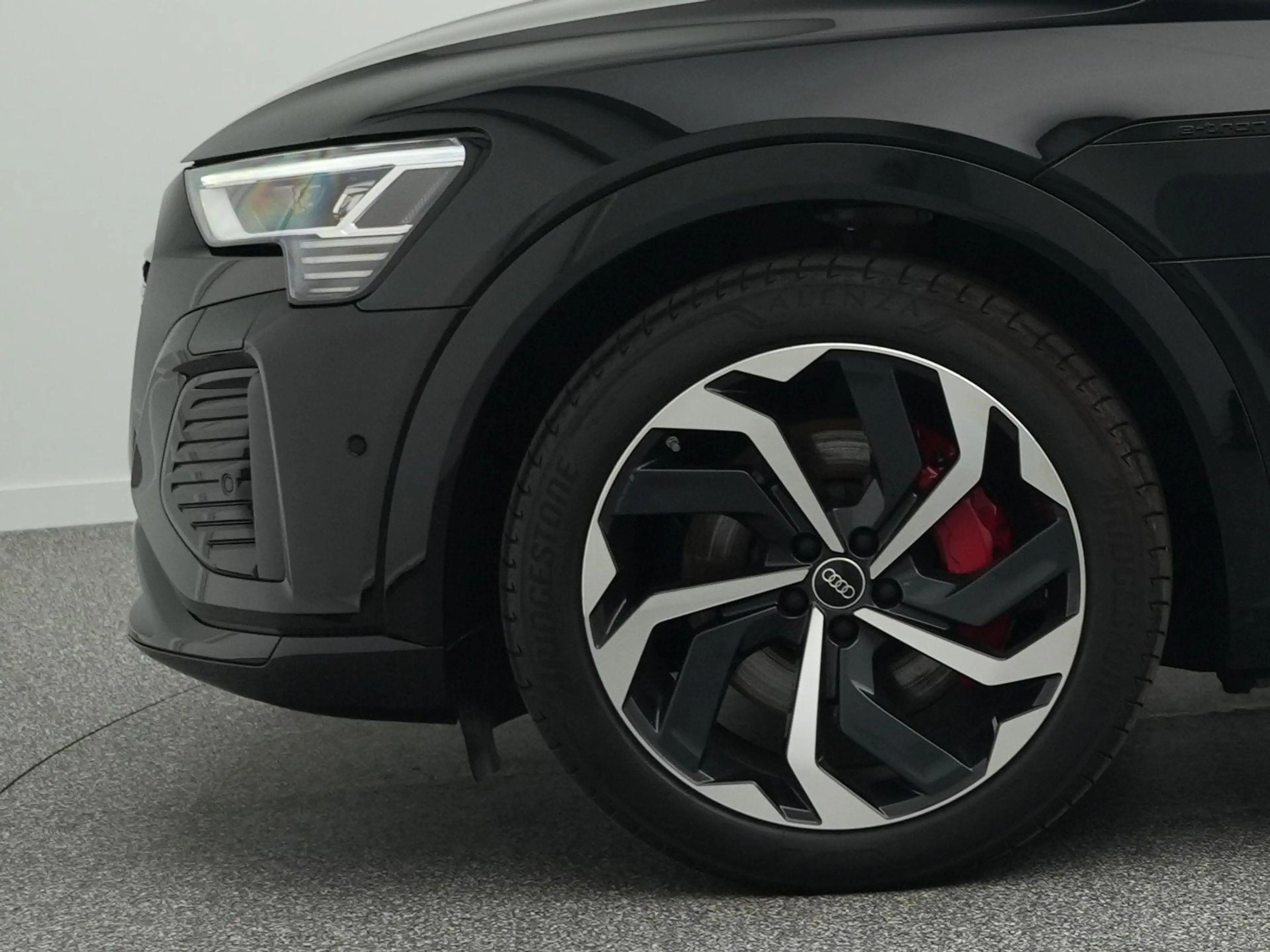 Audi Q8 e-tron 340 PK 50 quattro S Edition 95 kWh | Adaptieve Luc — photo 7