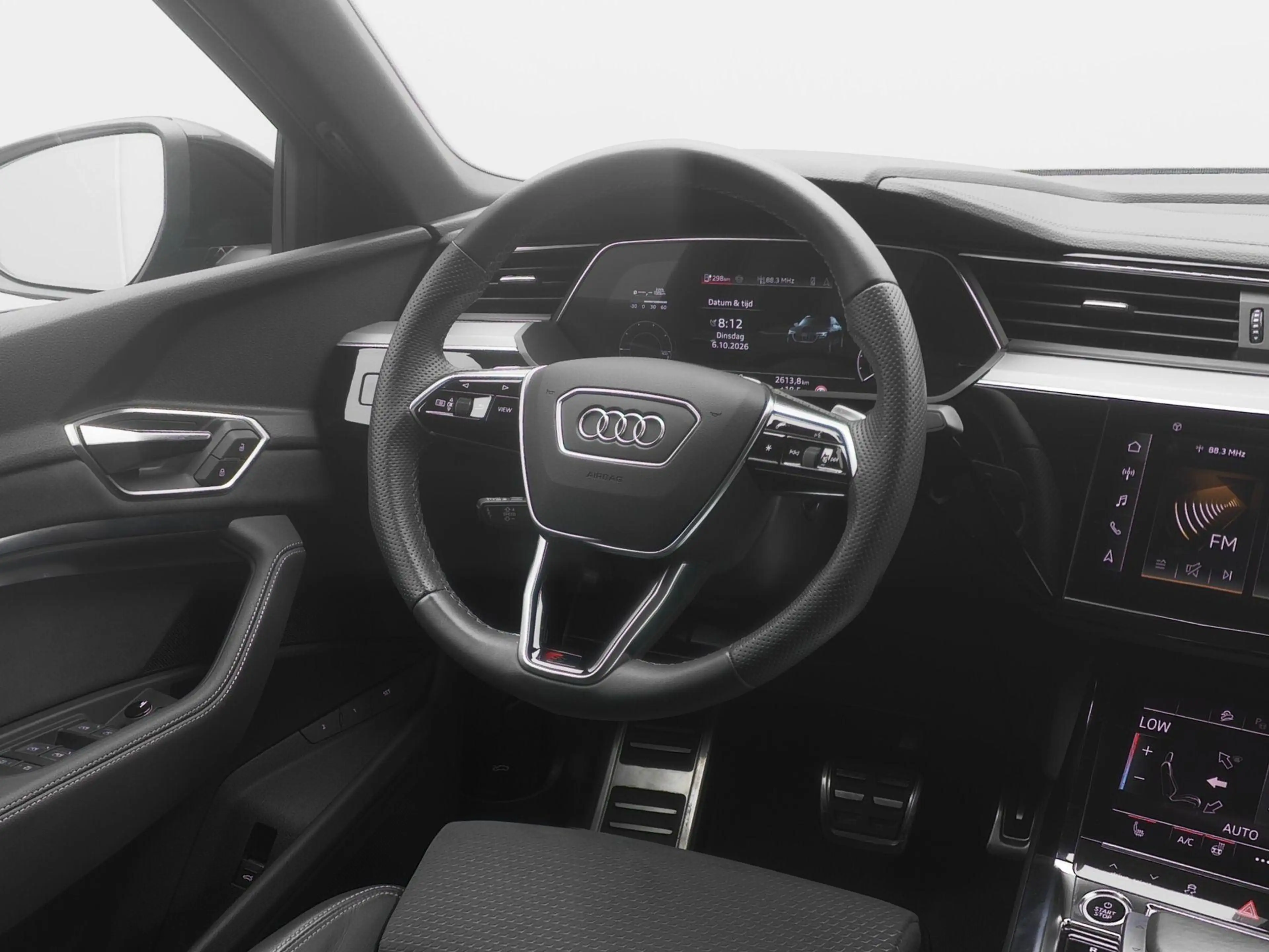Audi Q8 e-tron 340 PK 50 quattro S Edition 95 kWh | Adaptieve Luc — photo 8