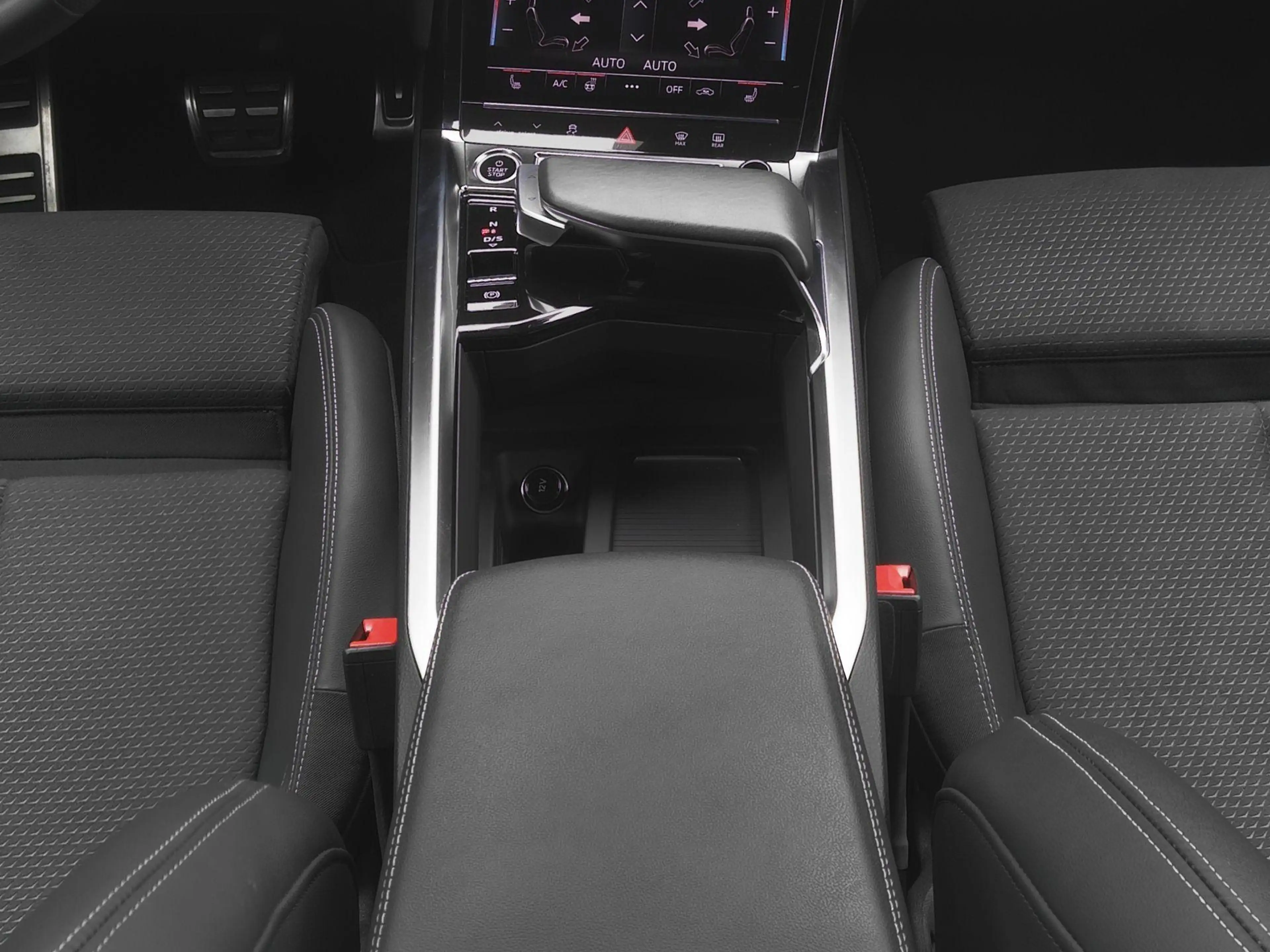 Audi Q8 e-tron 340 PK 50 quattro S Edition 95 kWh | Adaptieve Luc — photo 10