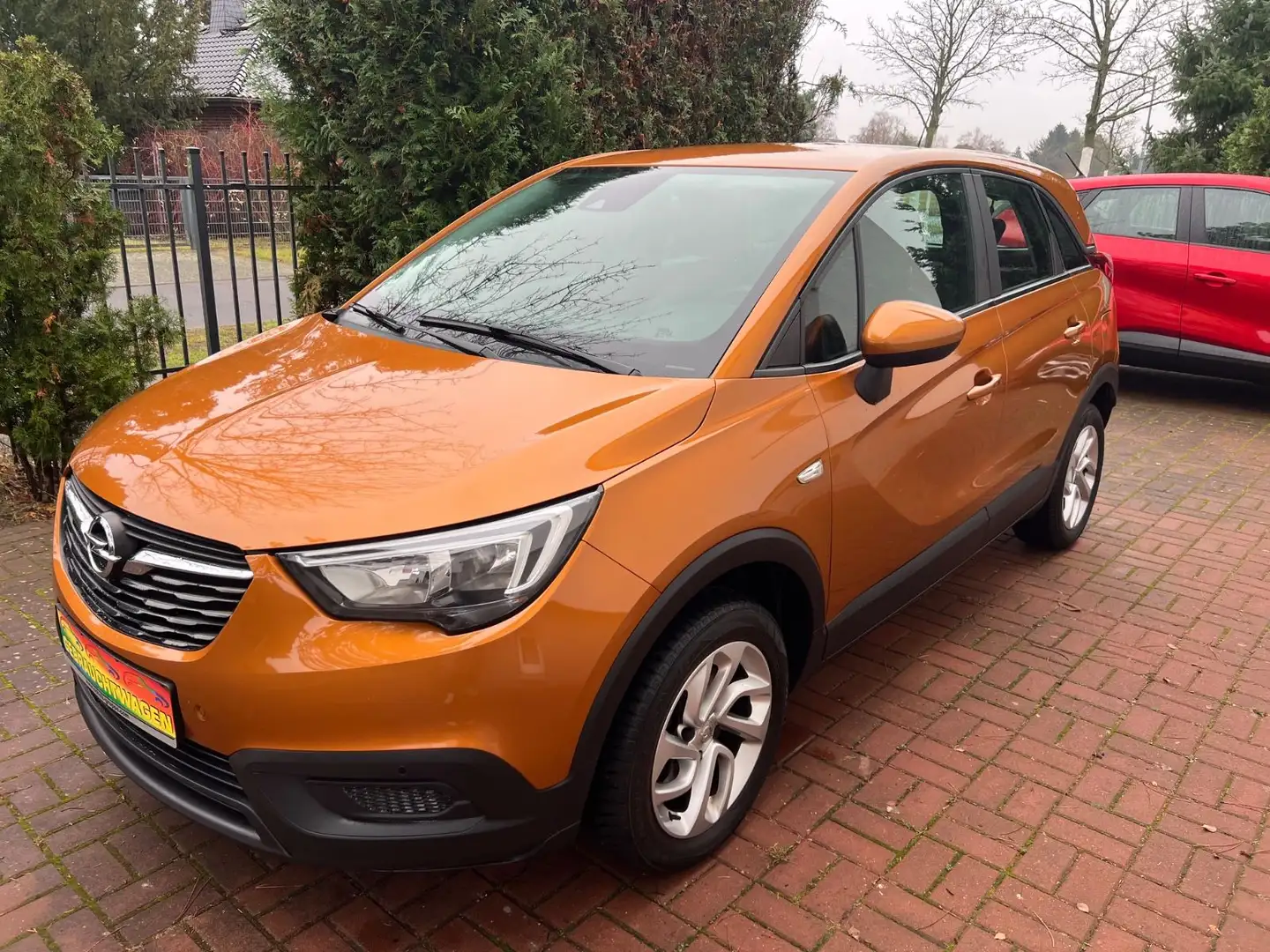 Opel Crossland X Orange - 2