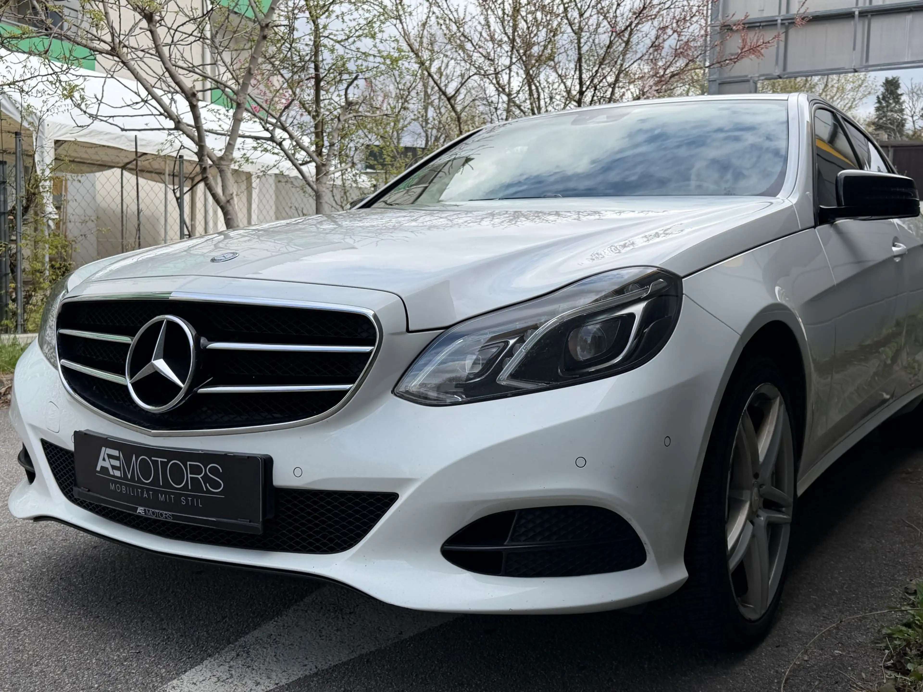 Mercedes-Benz E 250 //KREDIT//LEDER//FACELIFT//AUTOMATIK// — photo 8