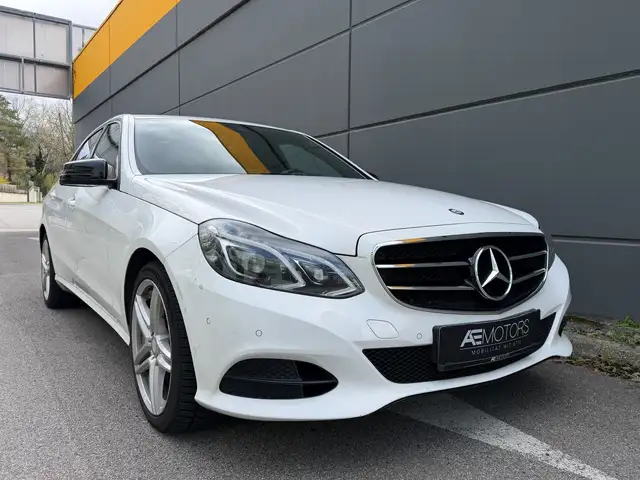 Mercedes-Benz E 250 //KREDIT//LEDER//FACELIFT//AUTOMATIK//