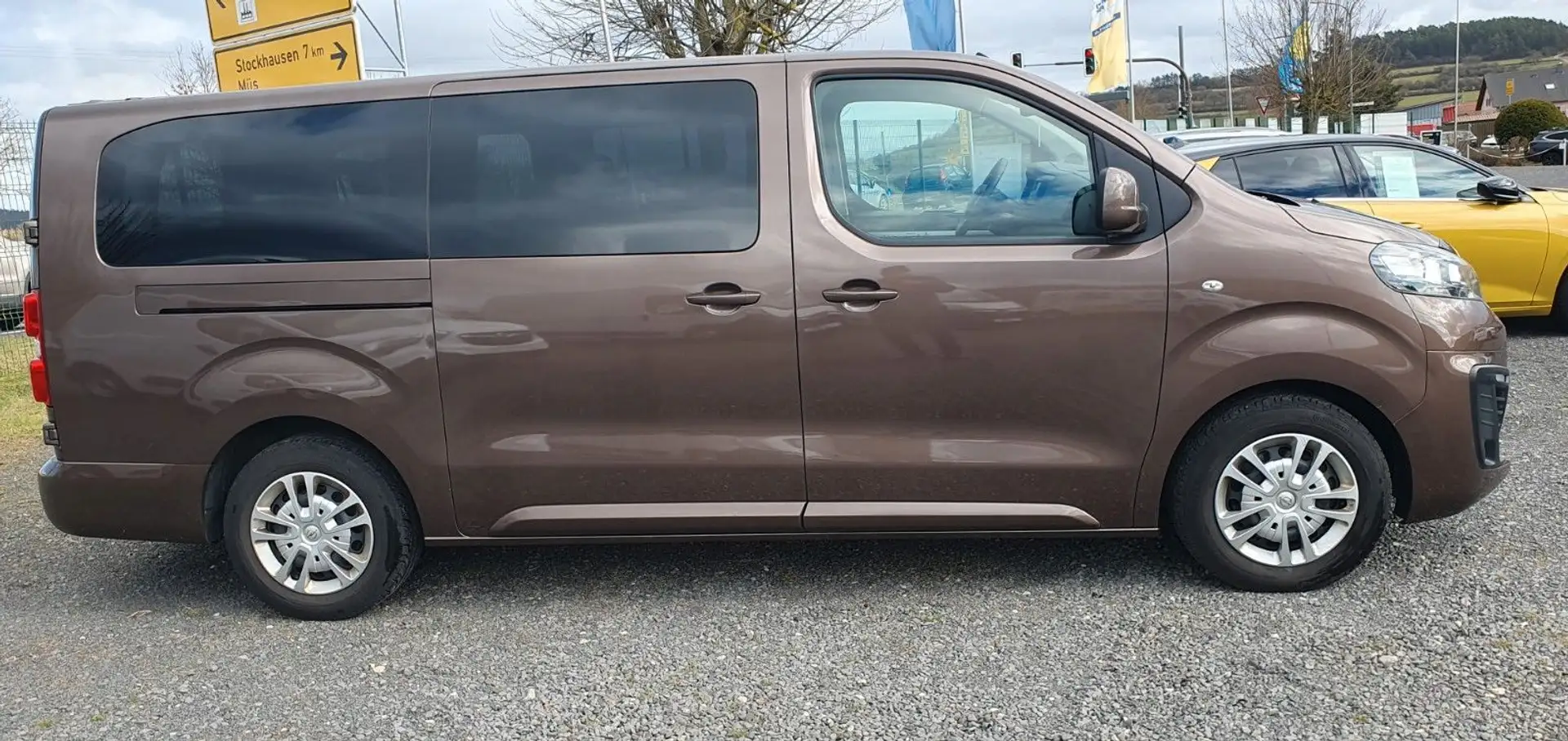 Opel Zafira Life Selection L Neuer Motor 9 Sitzer Brown - 1