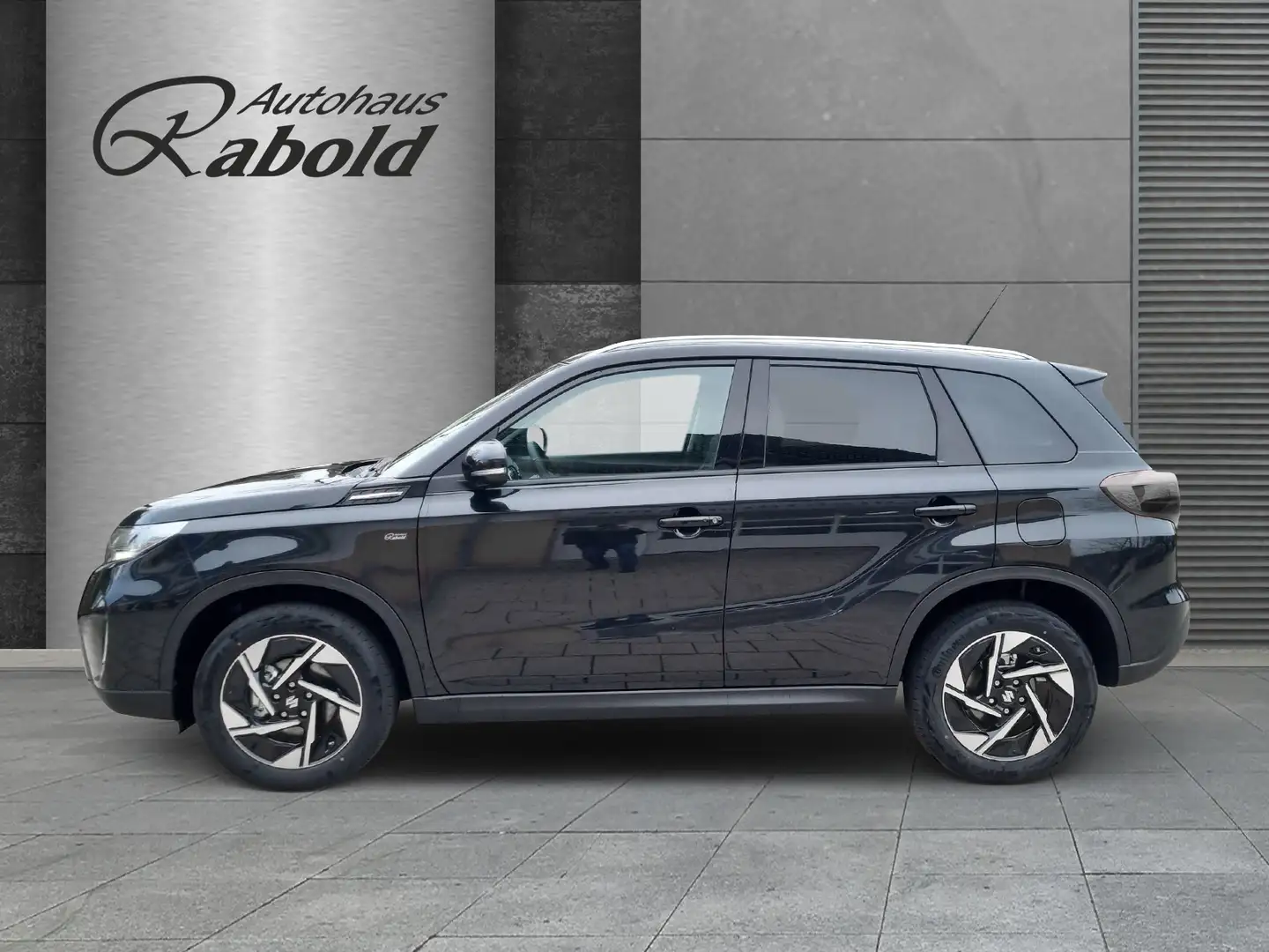 Suzuki Vitara 1.4 Comfort+ PLUS 4x4 Hybrid Schwarz - 2