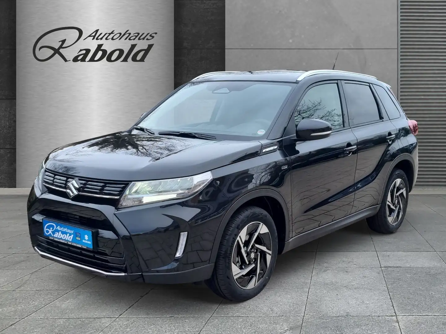 Suzuki Vitara 1.4 Comfort+ PLUS 4x4 Hybrid Schwarz - 1