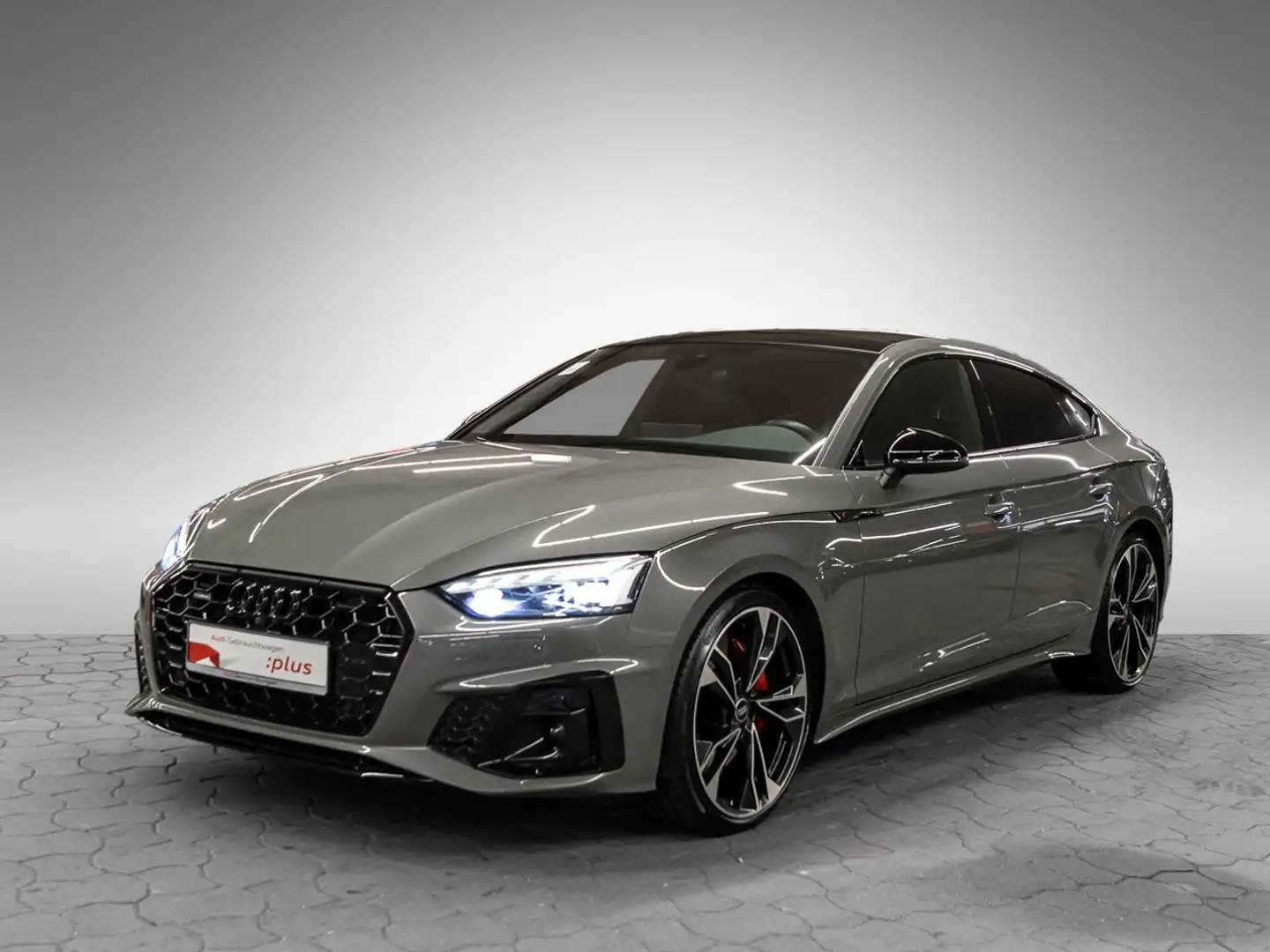 Audi A5 50 TDI qu Competition Edition Plus Grau - 2