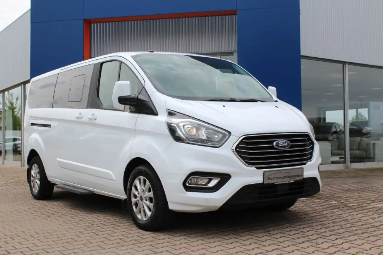 Ford Tourneo Custom 310 L2H1 Autm. Titanium Blanc - 1