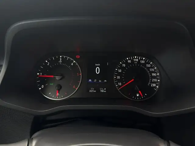Renault Trafic view 11