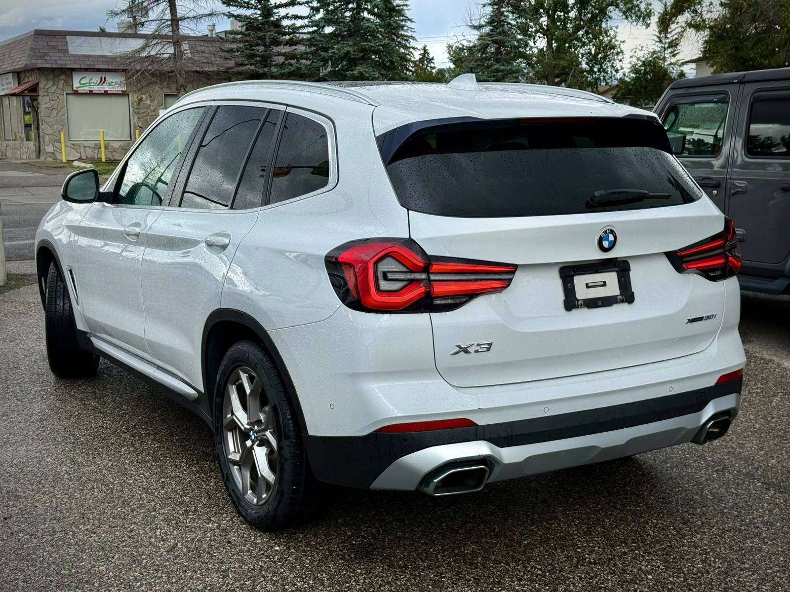 2022 BMW X3 — view 2