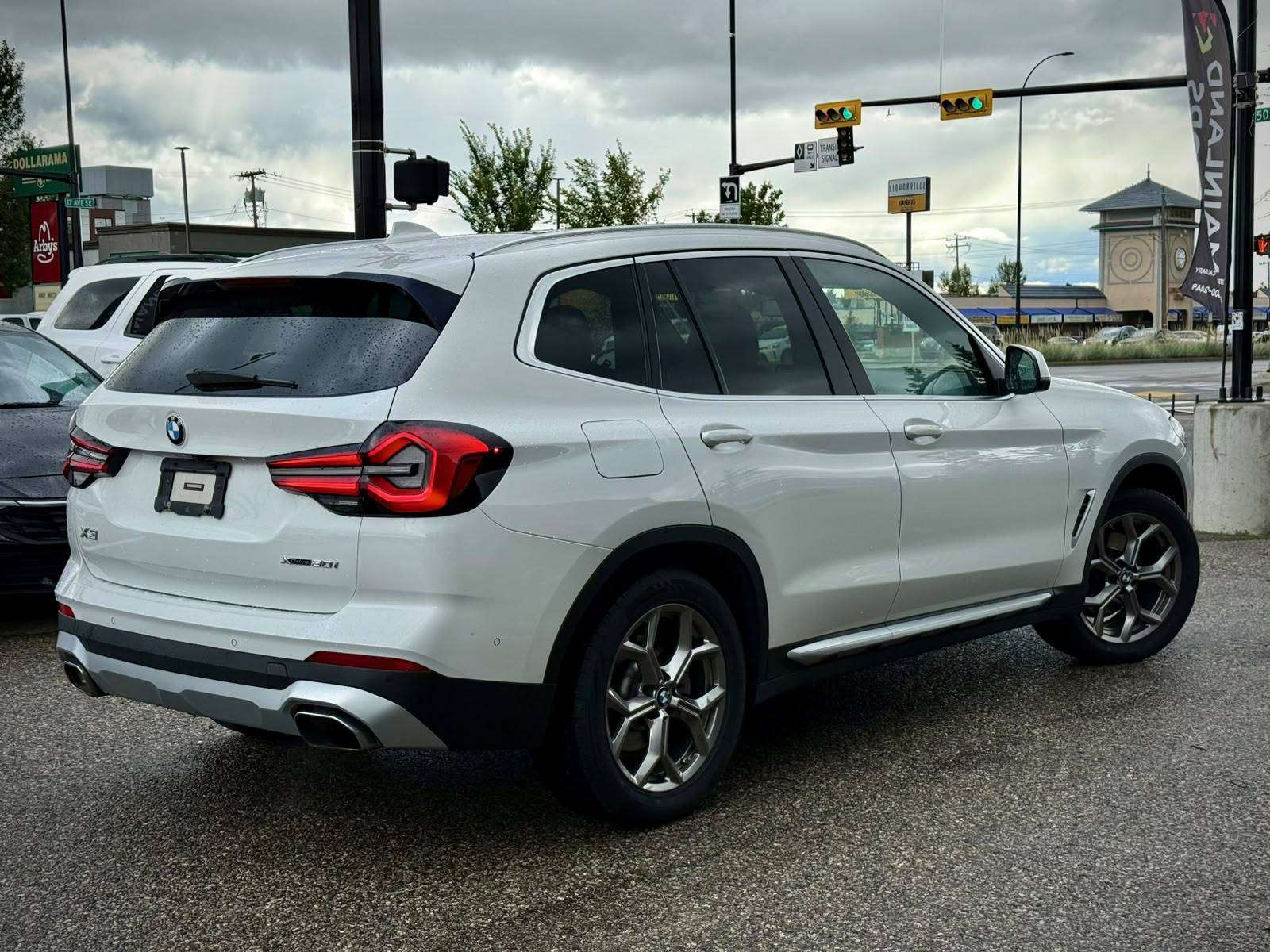 2022 BMW X3 — view 4