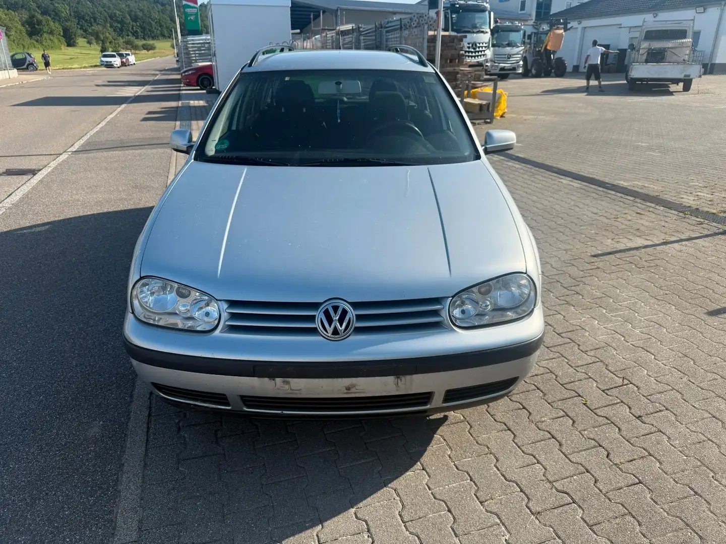Volkswagen Golf 1.9TDI 101 PS Special/Automatik/Klimaanlage Plateado - 2