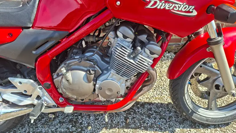 Yamaha XJ 600 - foto 3