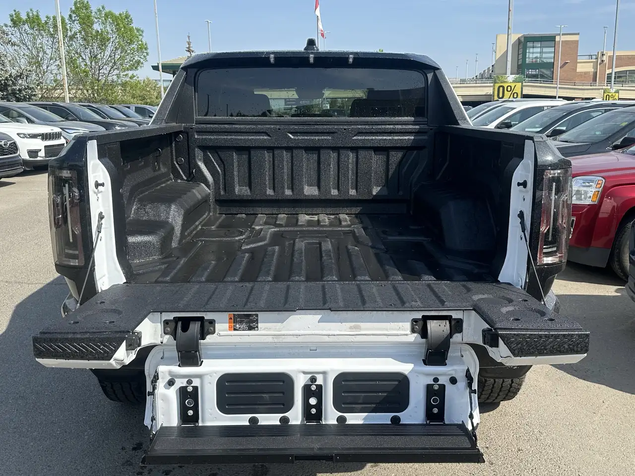 GMC HUMMER EV Pickup снимка GMC HUMMER EV Pickup