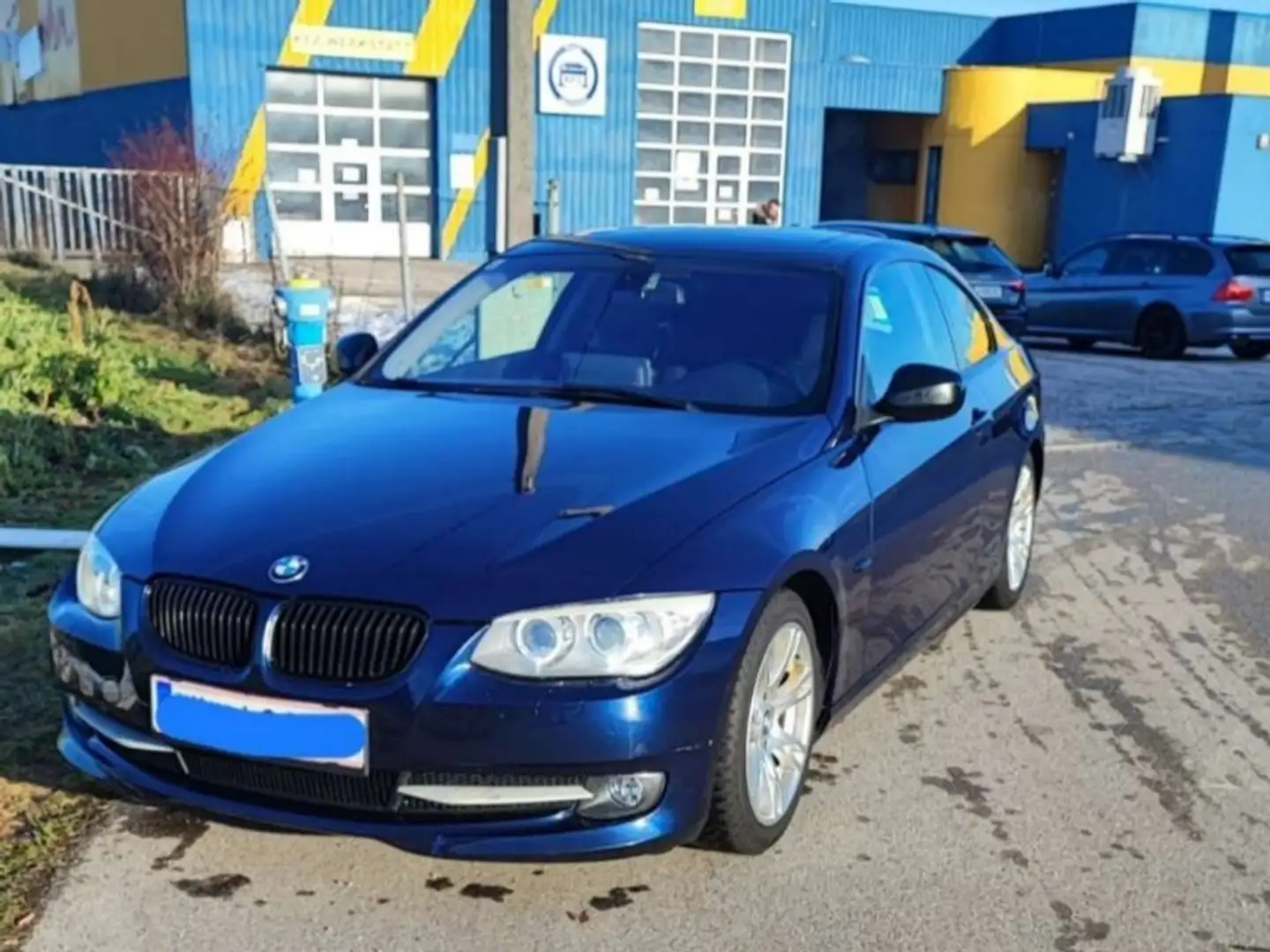 BMW 335 335i Coupé Blau - 1