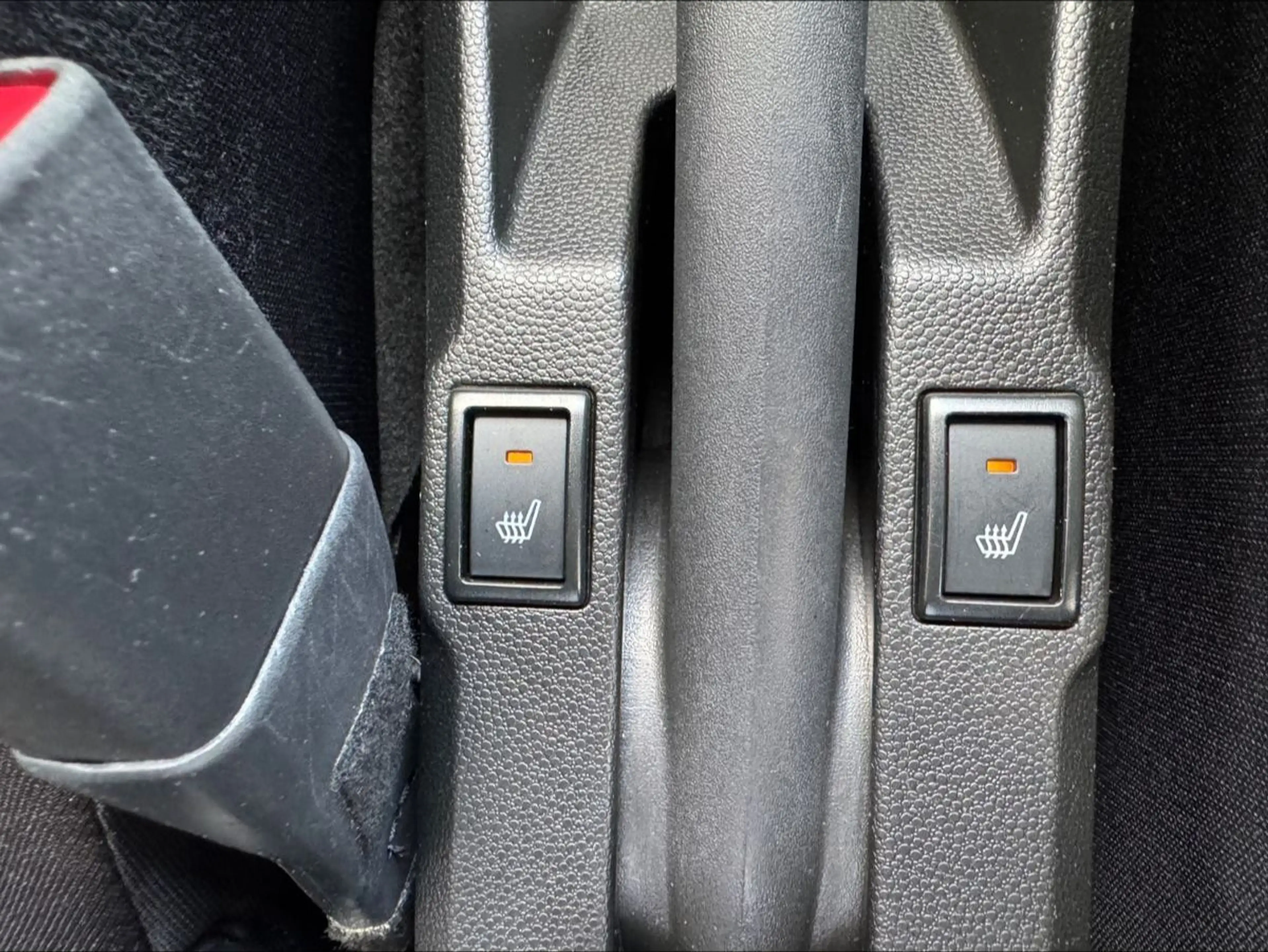 Suzuki Ignis Comfort AUTOMATIK NAVI+CAM WINTERRÄDER — photo 15