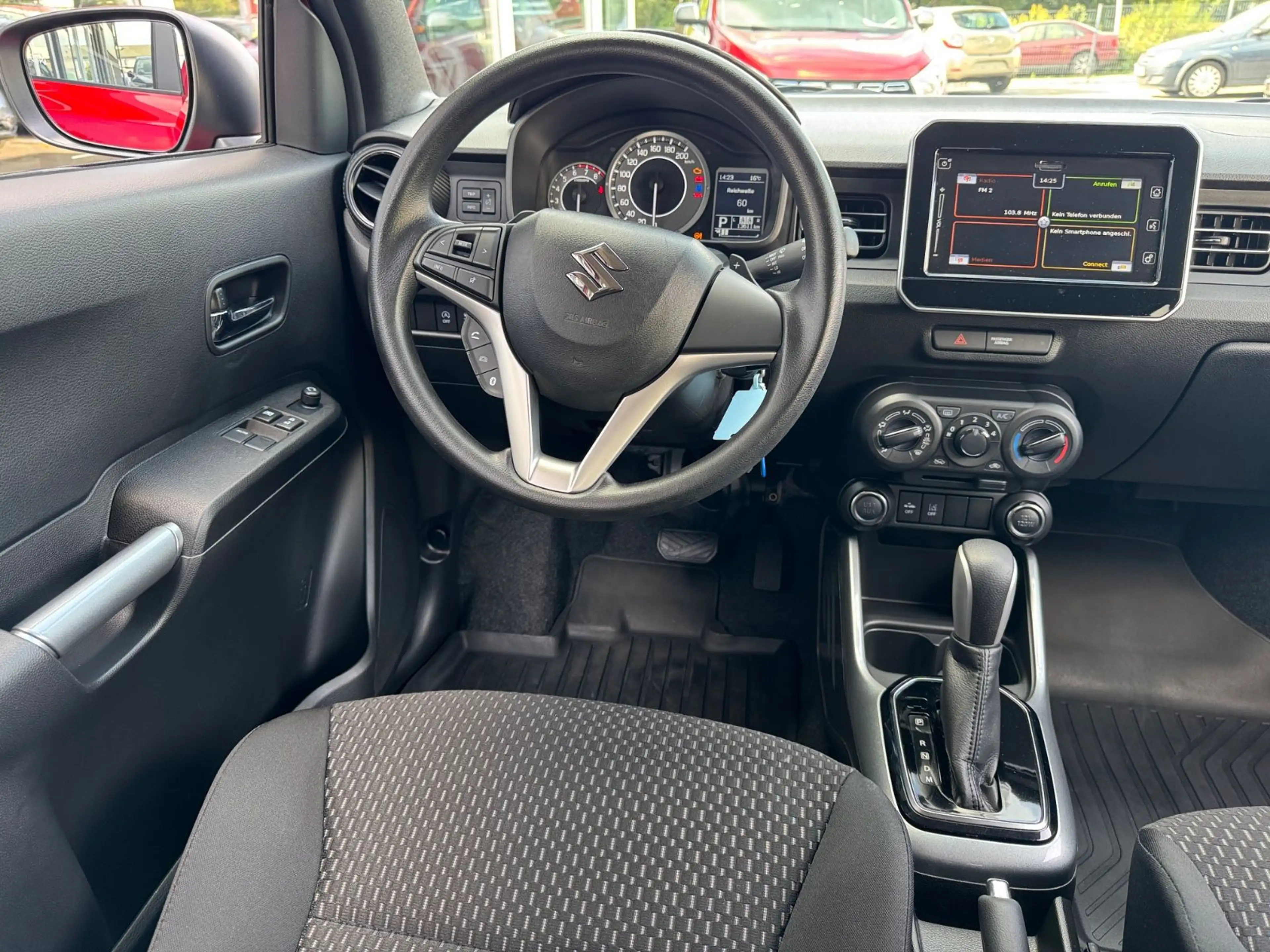 Suzuki Ignis Comfort AUTOMATIK NAVI+CAM WINTERRÄDER — photo 9