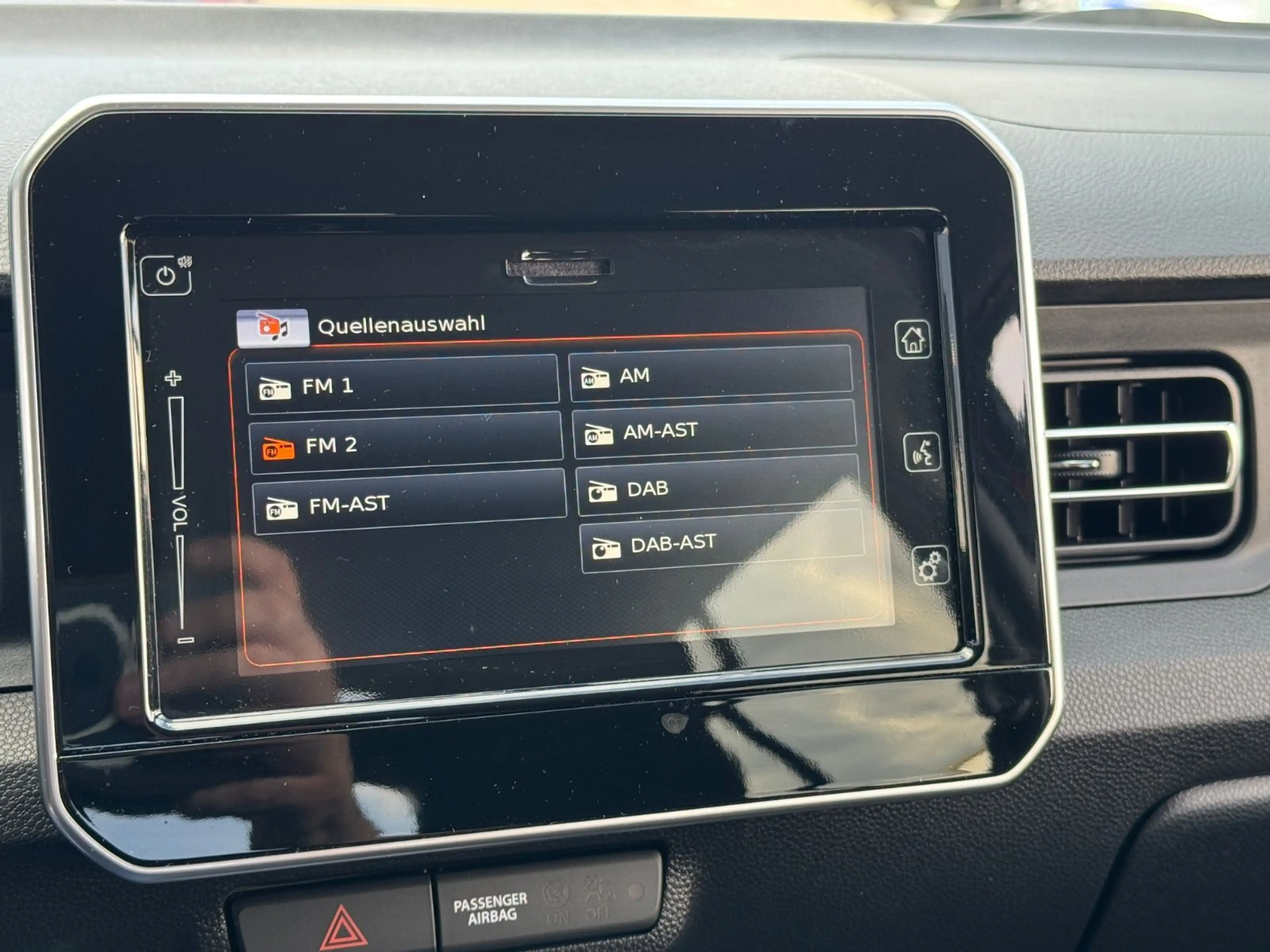 Suzuki Ignis Comfort AUTOMATIK NAVI+CAM WINTERRÄDER — photo 10