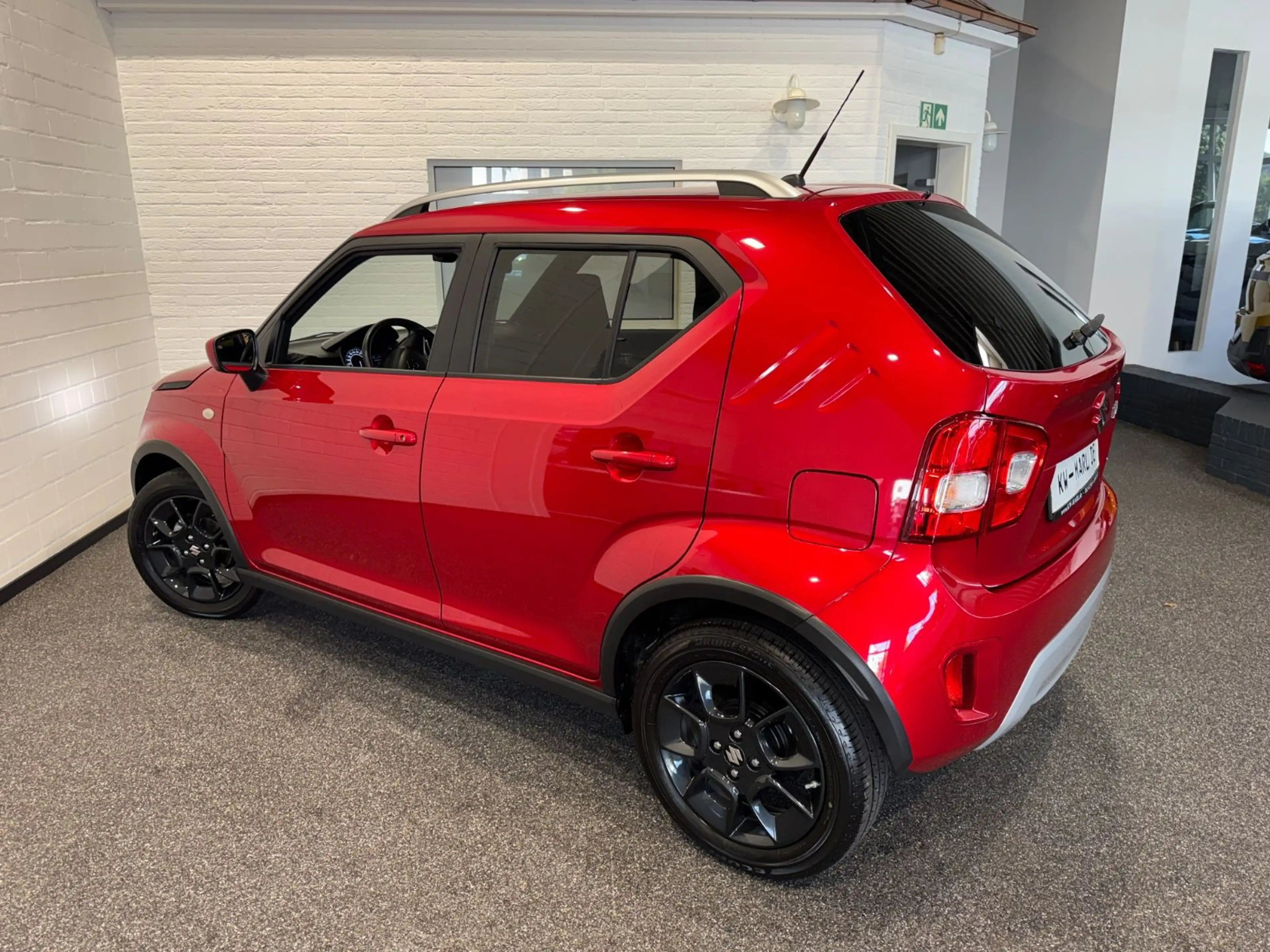 Suzuki Ignis Comfort AUTOMATIK NAVI+CAM WINTERRÄDER — photo 3