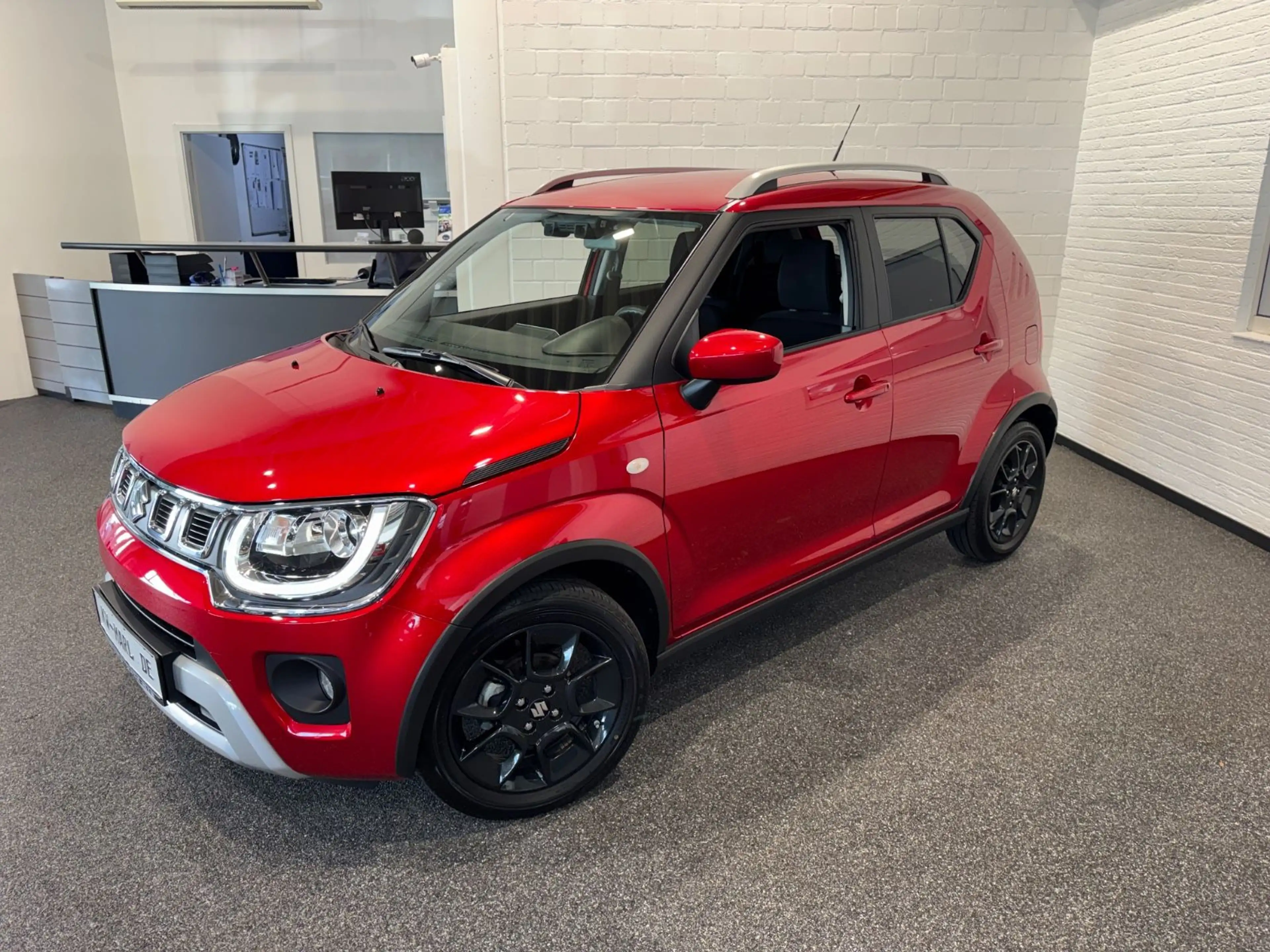 Suzuki Ignis Comfort AUTOMATIK NAVI+CAM WINTERRÄDER