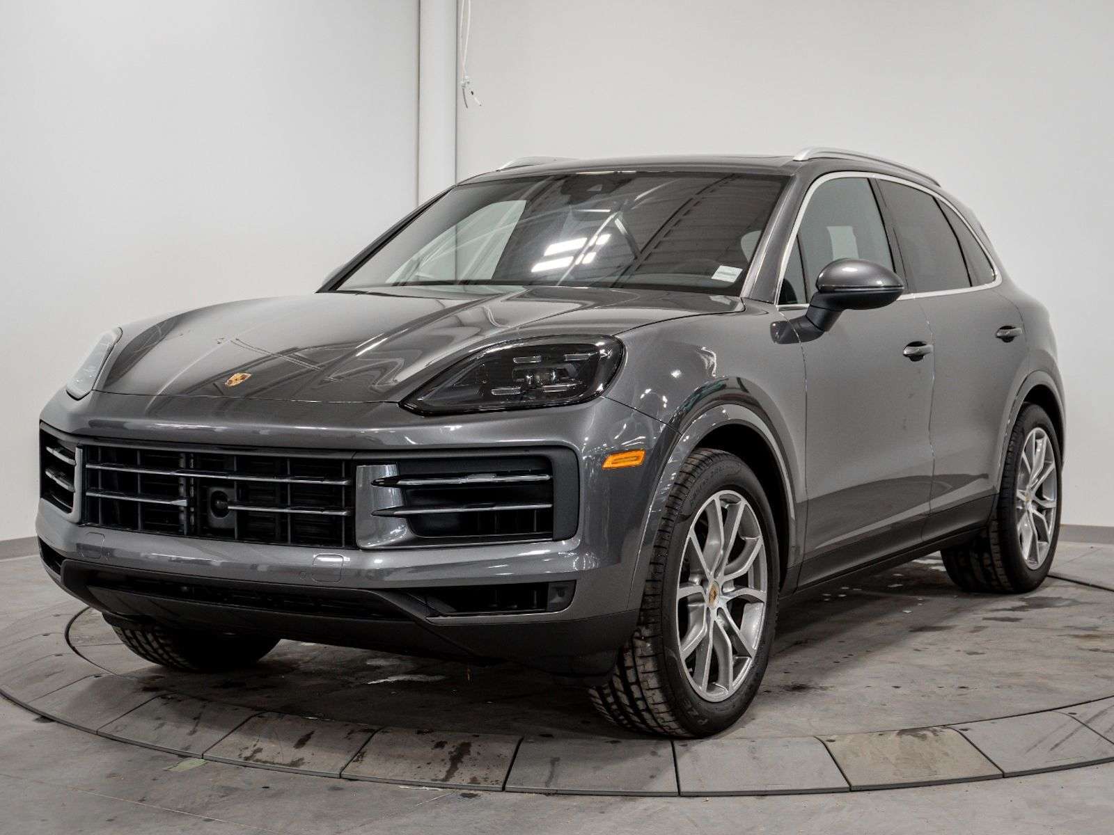 2024 Porsche Cayenne | Includes A 2 Years Certified Porsche Warranty Ex