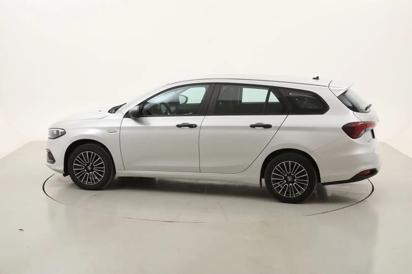 Fiat Tipo SW 1.0 Benzina 100CV Zilver - 2