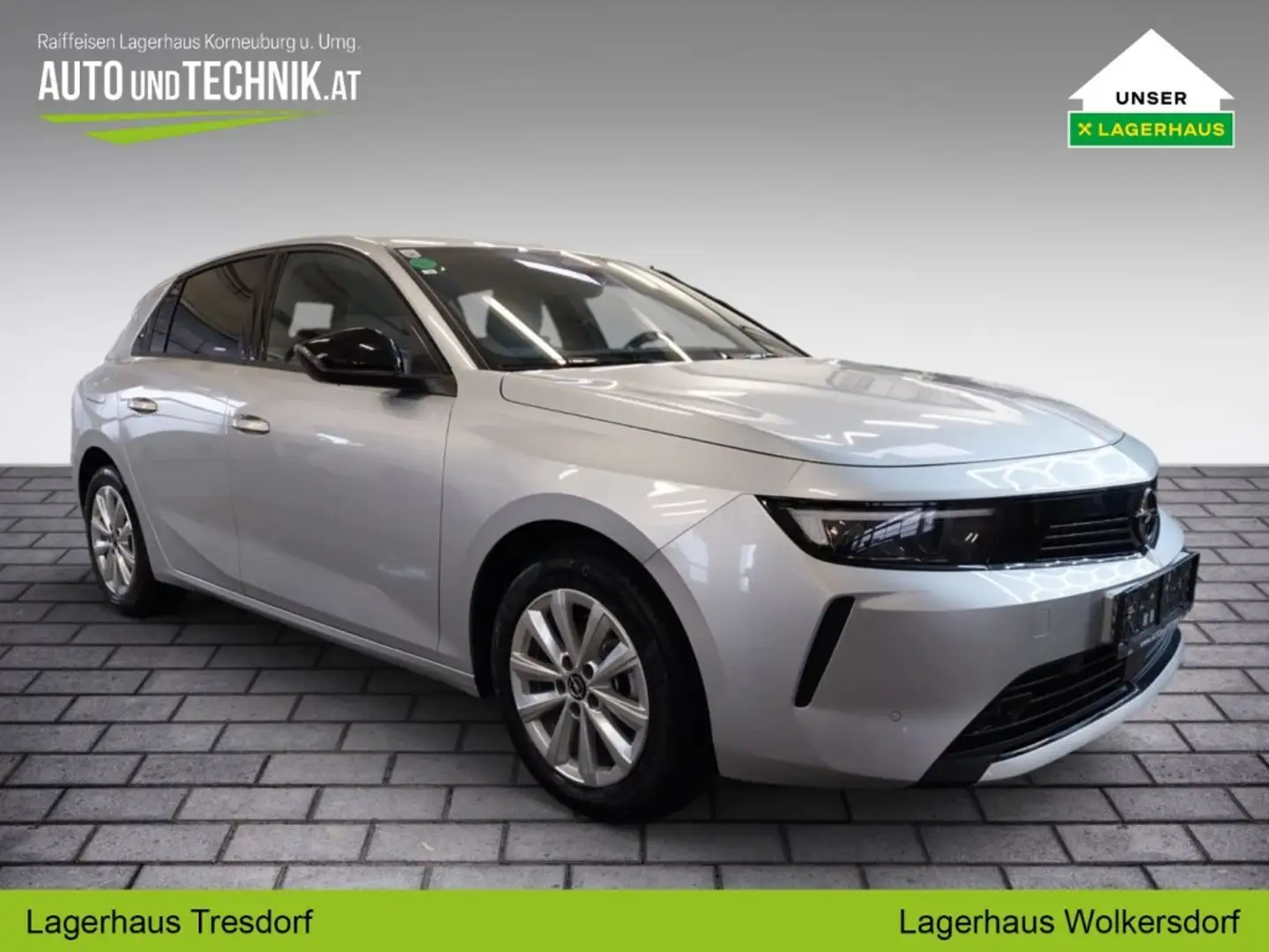 Opel Astra 1,2 Turbo  Edition 5-türig Silber - 2