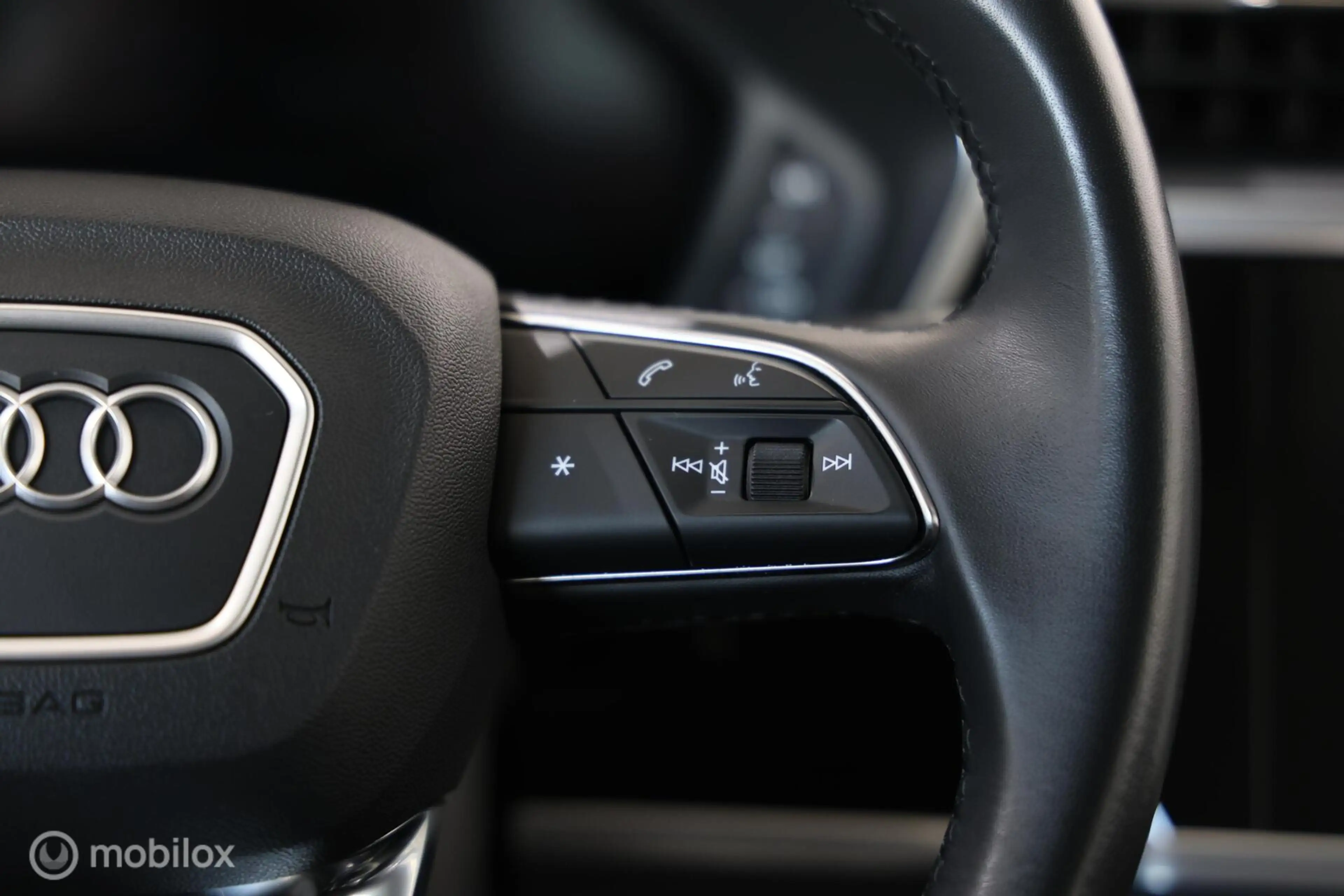 Audi Q3 45 TFSI e Advanced edition - Stoelverwarming - Nav — photo 16