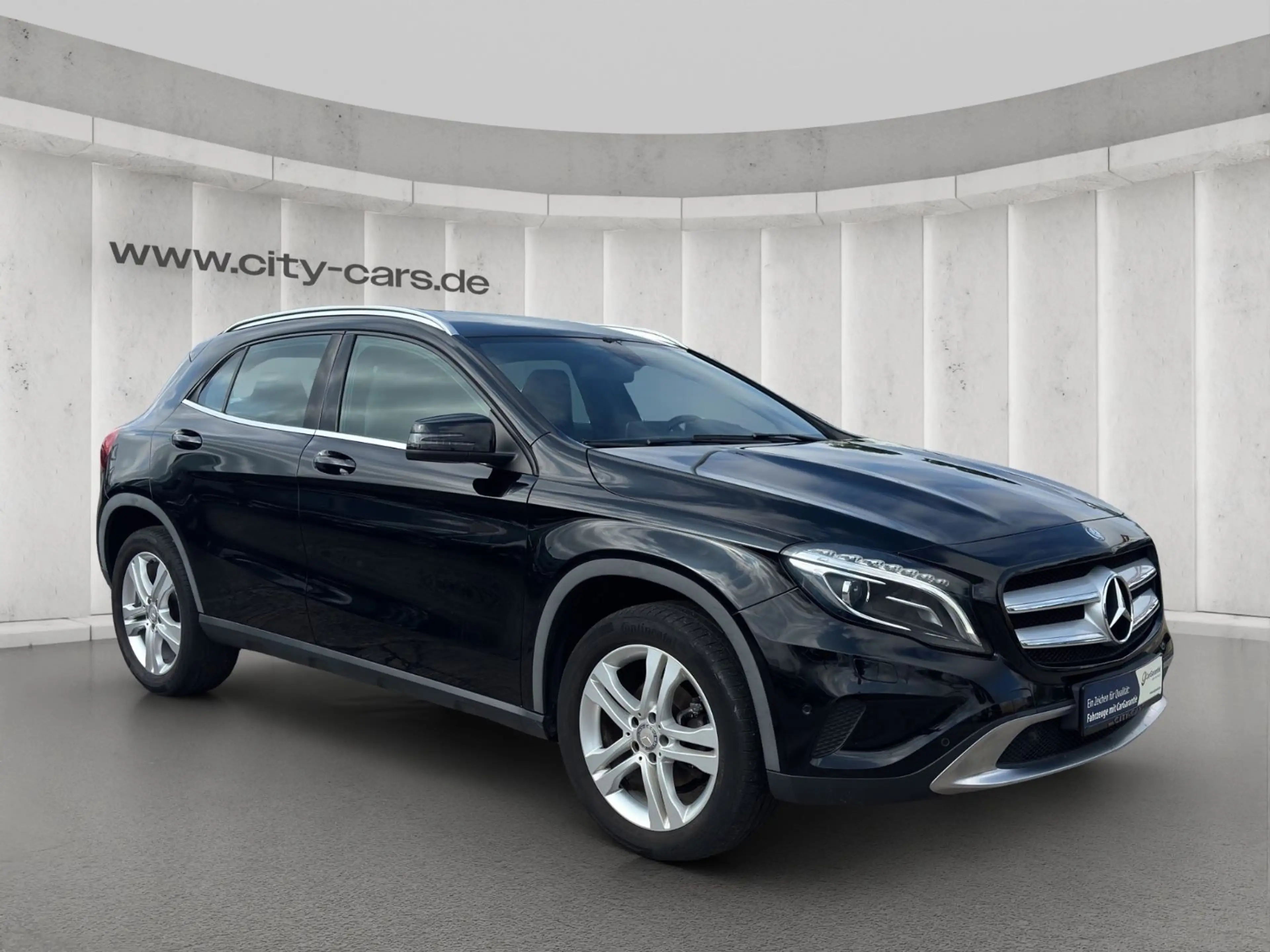 Mercedes-Benz GLA 200 Score*Bi-Xenon*Navigation*Sportsitze — photo 7