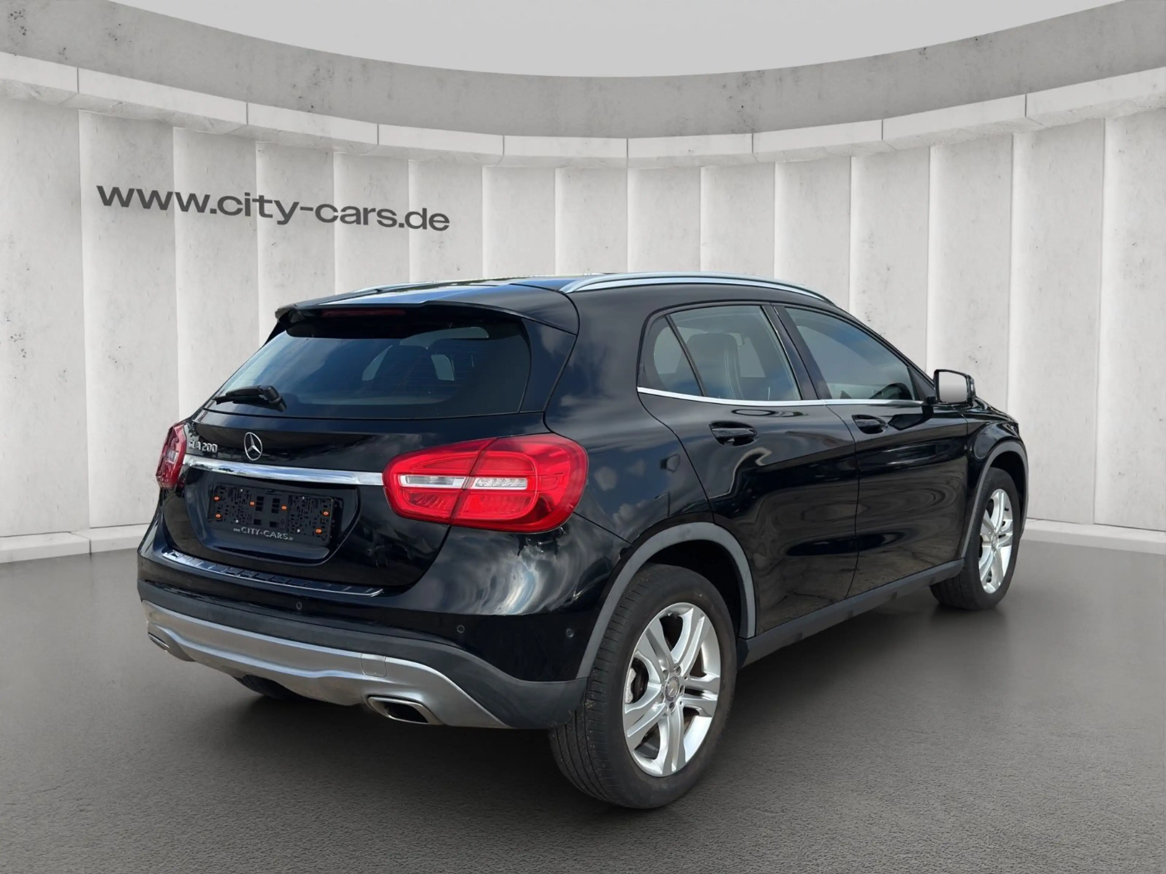 Mercedes-Benz GLA 200 Score*Bi-Xenon*Navigation*Sportsitze — photo 5