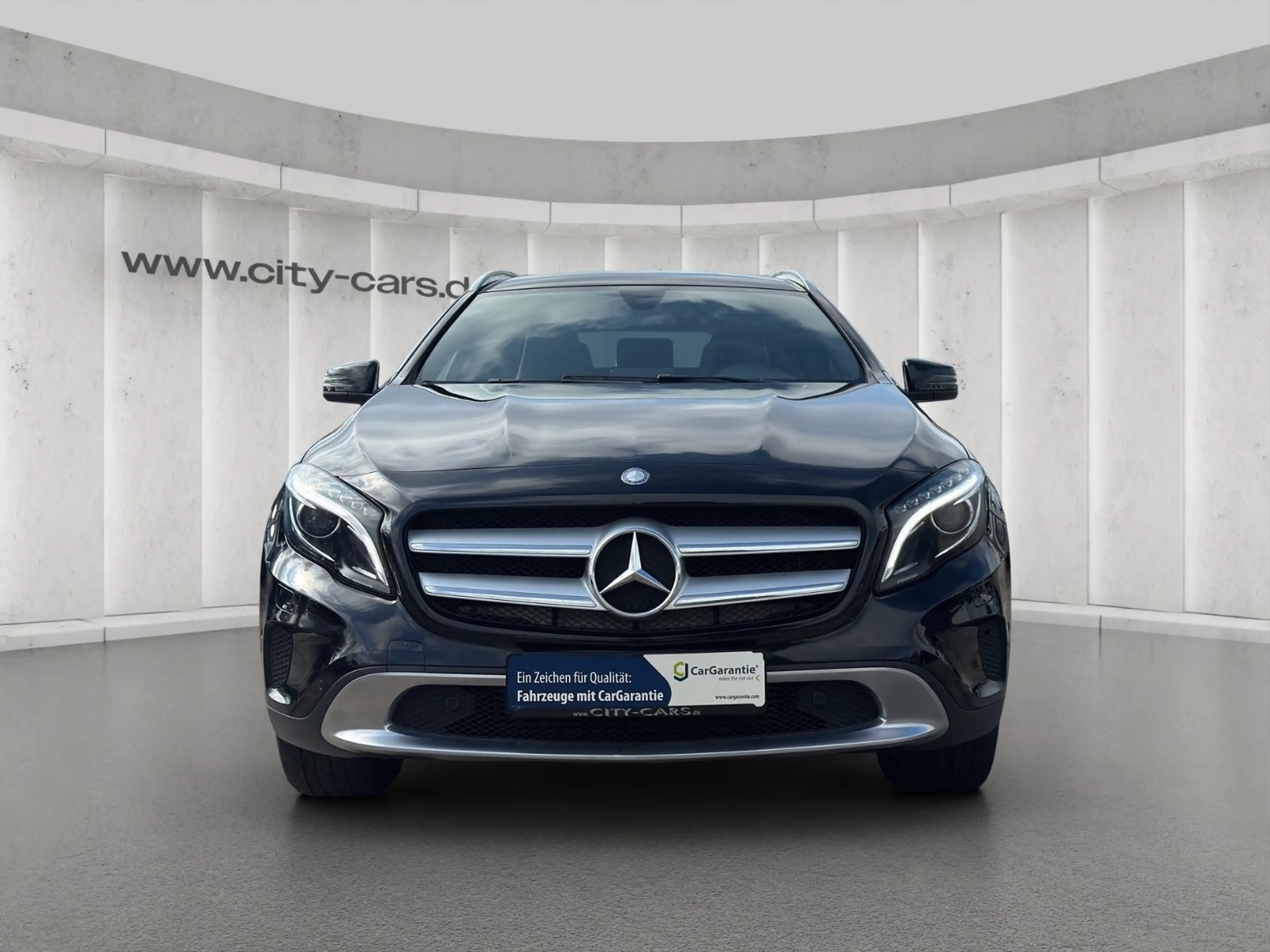 Mercedes-Benz GLA 200 Score*Bi-Xenon*Navigation*Sportsitze