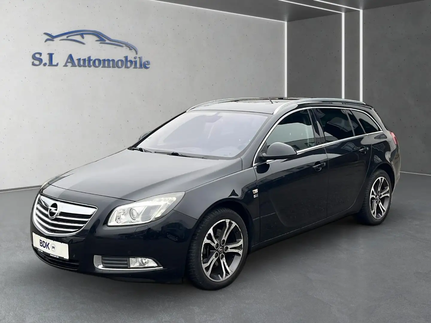 Opel Insignia A Sports 150 Jahre  4x4 Wagen Nr.:061 Schwarz - 2