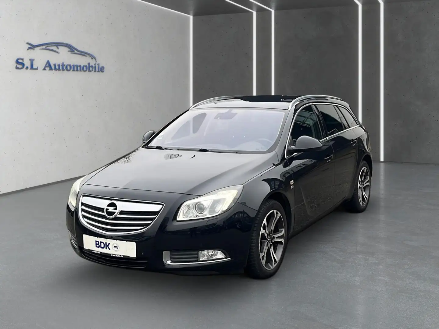 Opel Insignia A Sports 150 Jahre  4x4 Wagen Nr.:061 Schwarz - 1