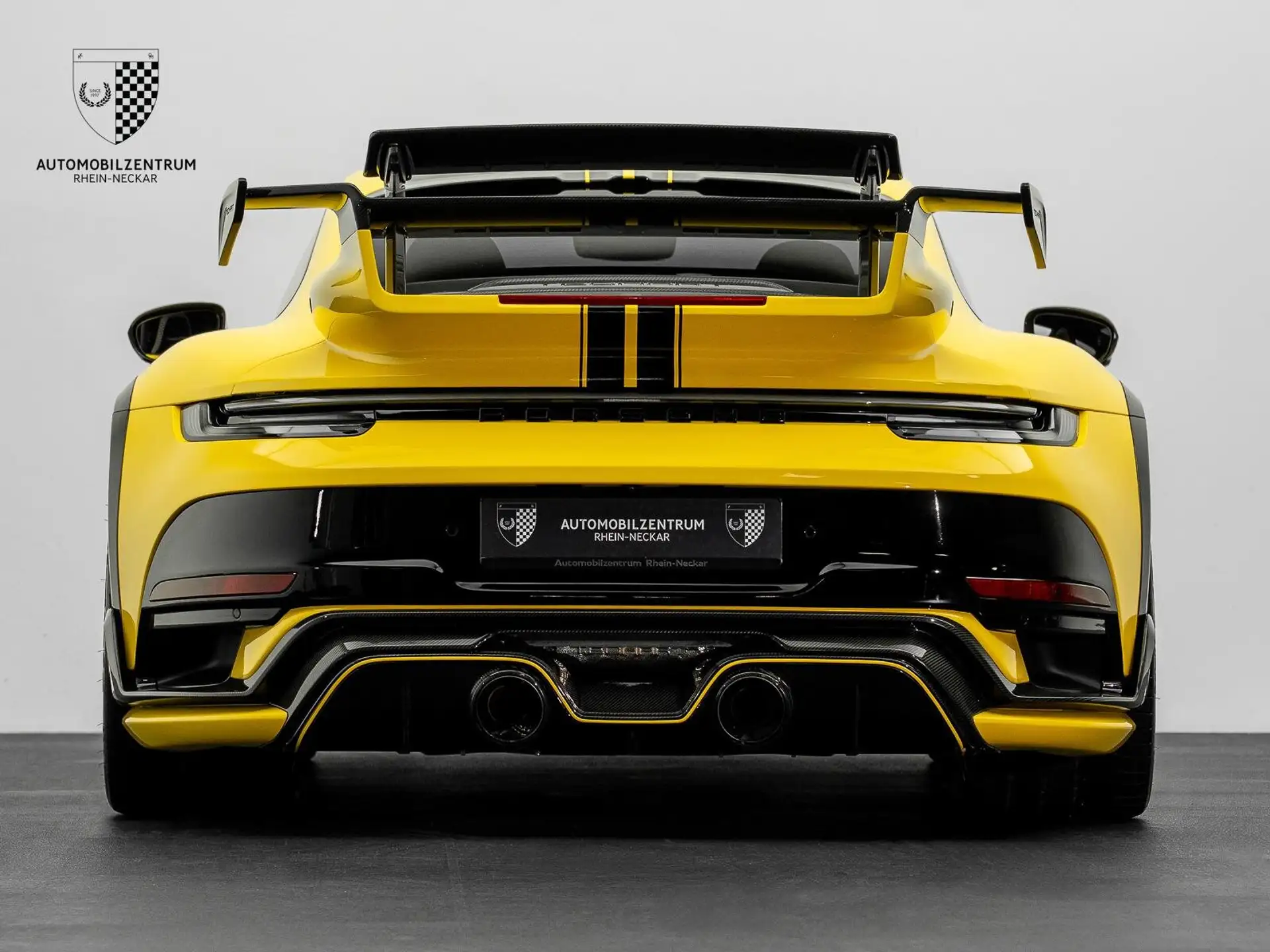 TECHART GTstreet R Coupe 1of87 2022 노랑 사진 8