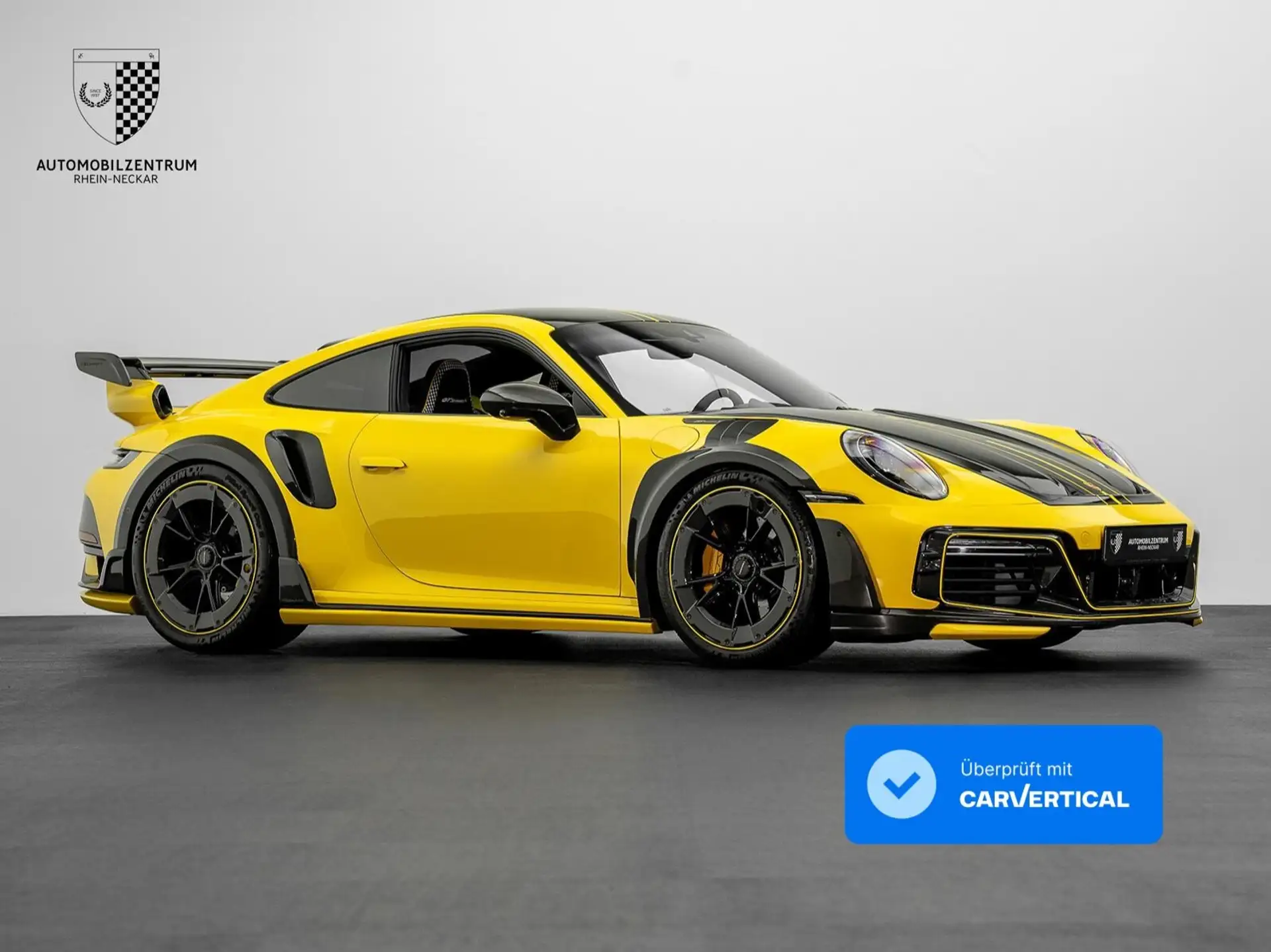 TECHART GTstreet R Coupe 1of87 2022 노랑 사진 1