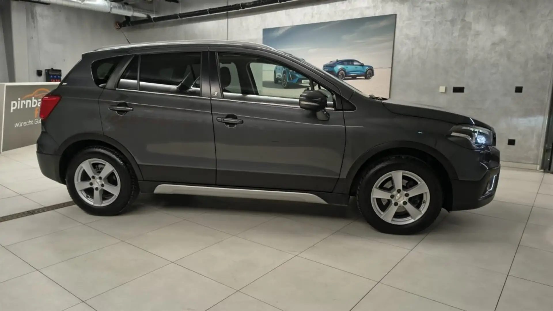 Suzuki SX4 S-Cross 1.4 DITC HYBRID ALLGRIP flash Grau - 2