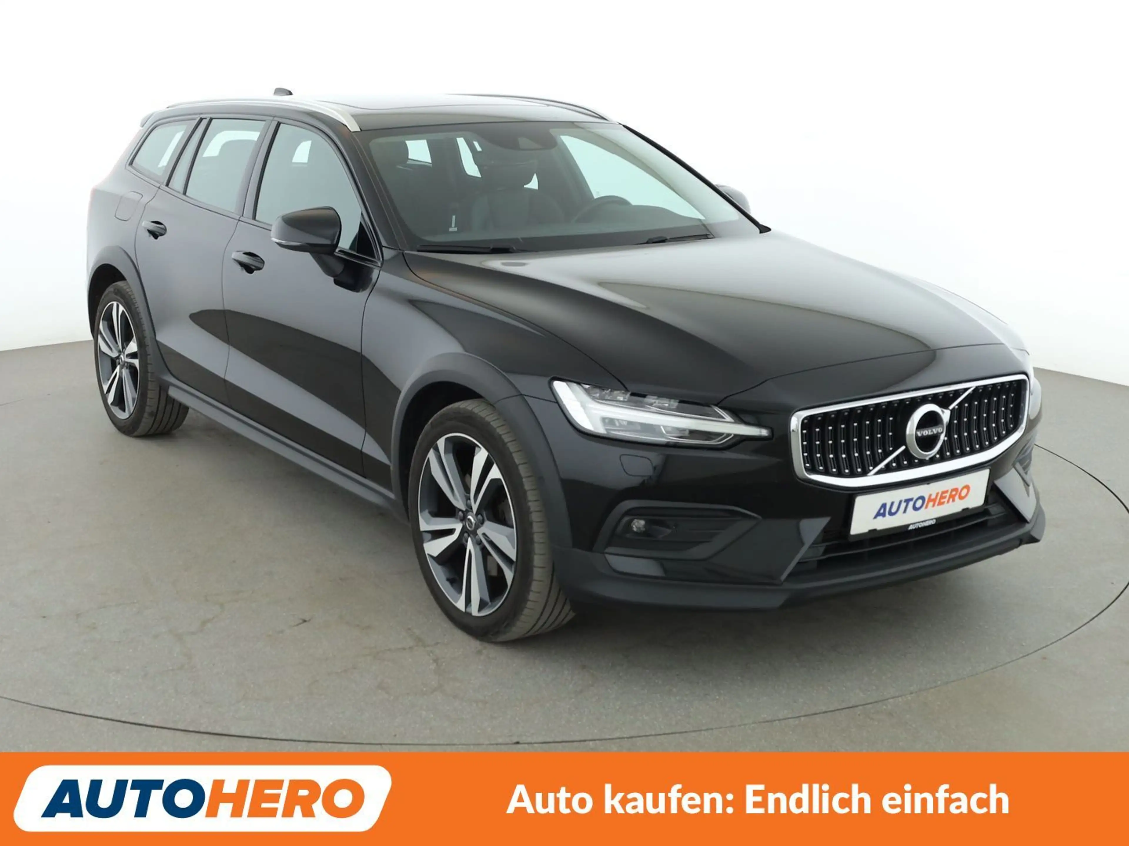 Volvo V60 Cross Country 2.0 B4 Mild-Hybrid AWD Aut.*LED*ACC*CAM*PDC*SHZ* — photo 8