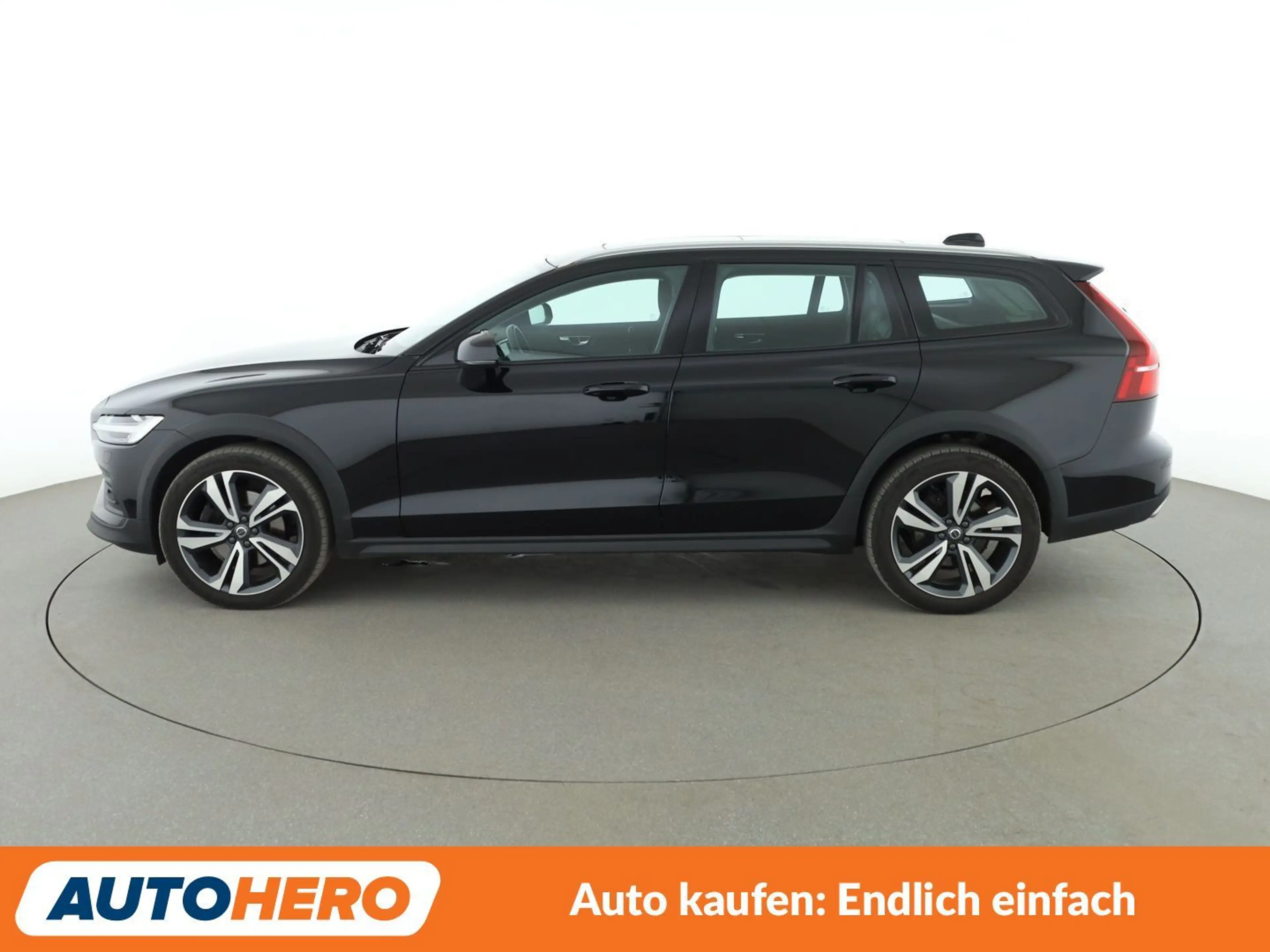 Volvo V60 Cross Country 2.0 B4 Mild-Hybrid AWD Aut.*LED*ACC*CAM*PDC*SHZ* — photo 3