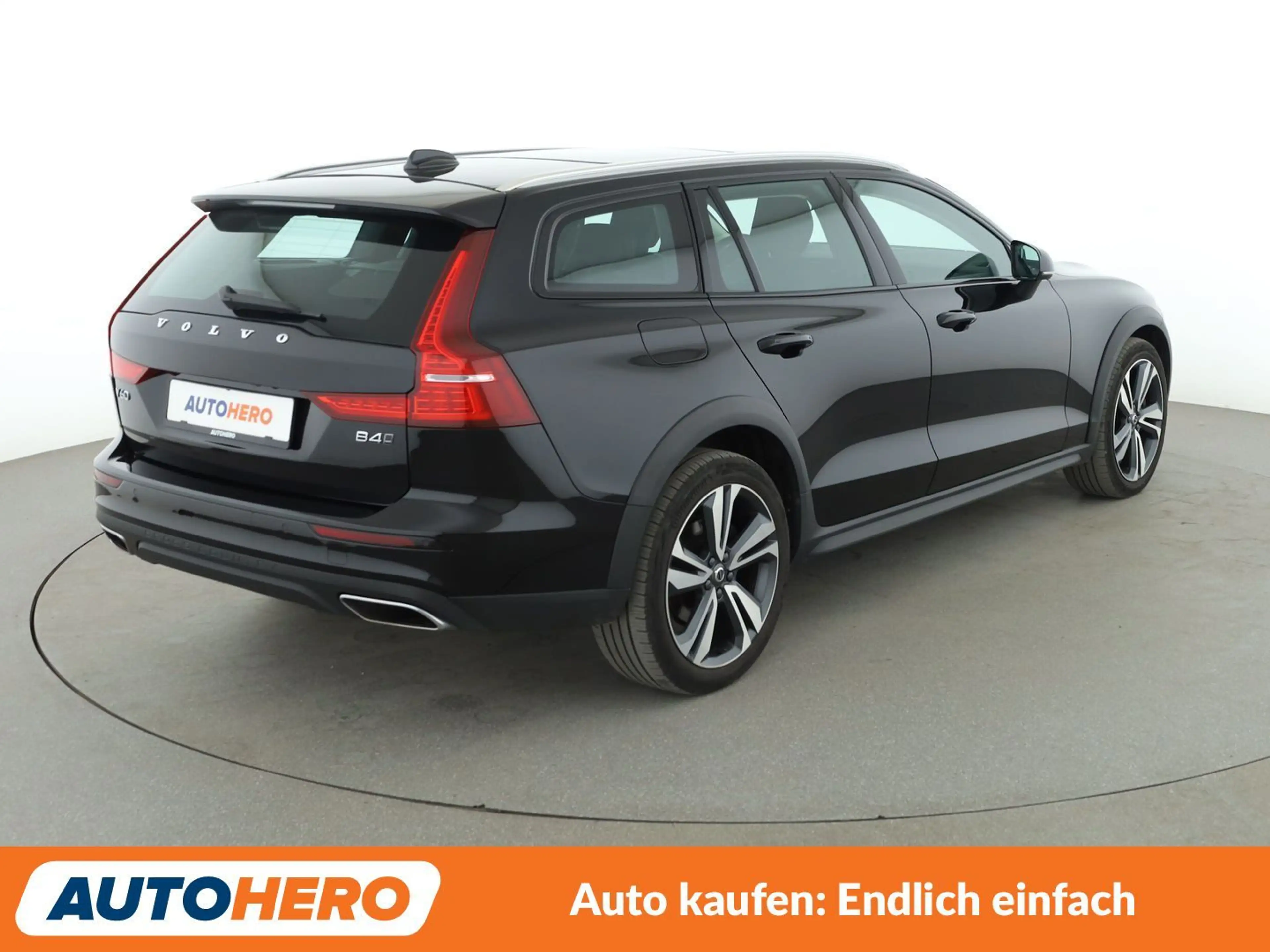 Volvo V60 Cross Country 2.0 B4 Mild-Hybrid AWD Aut.*LED*ACC*CAM*PDC*SHZ* — photo 6